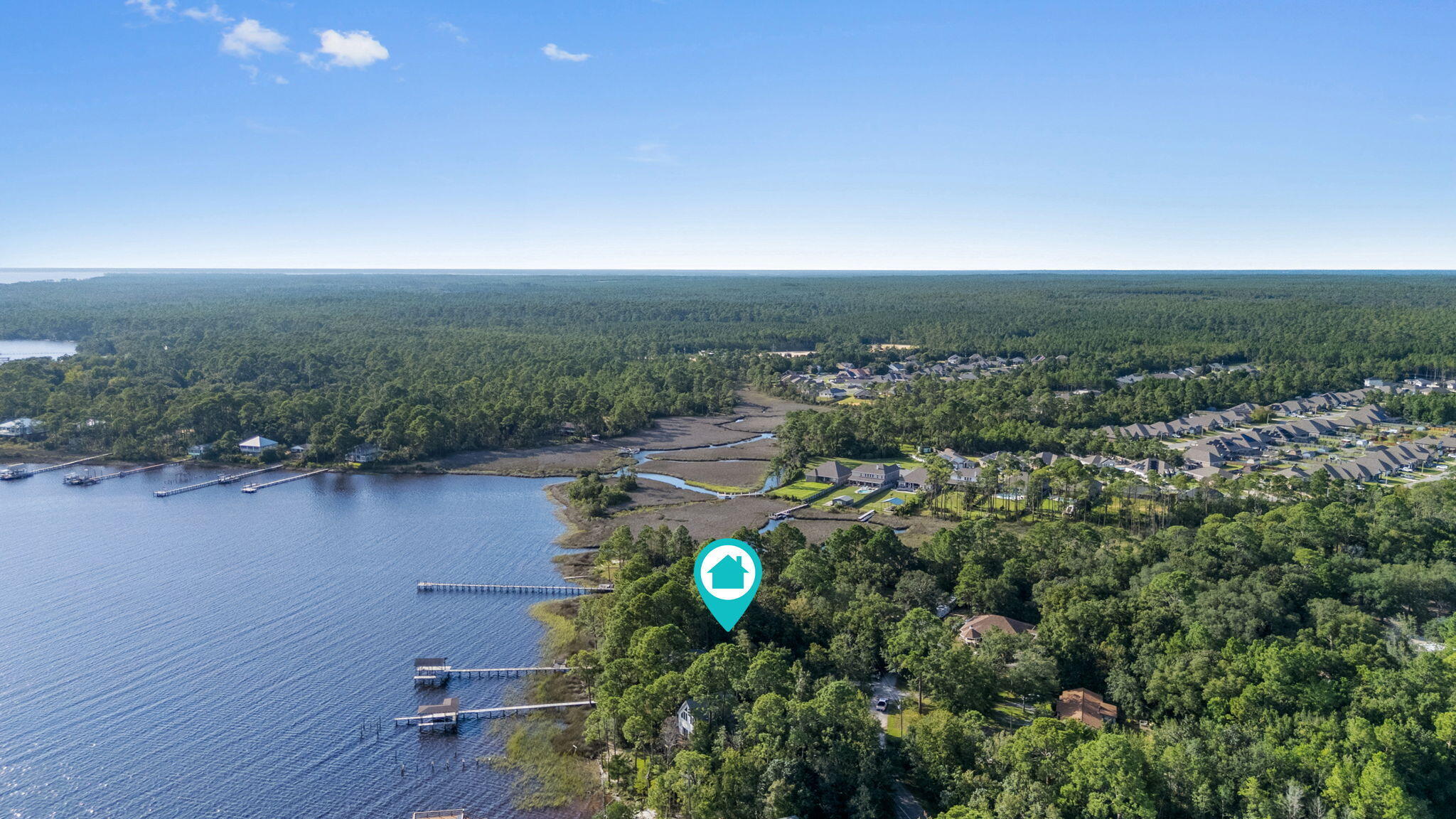 NO RECORDED SUBDIVISION - Land
