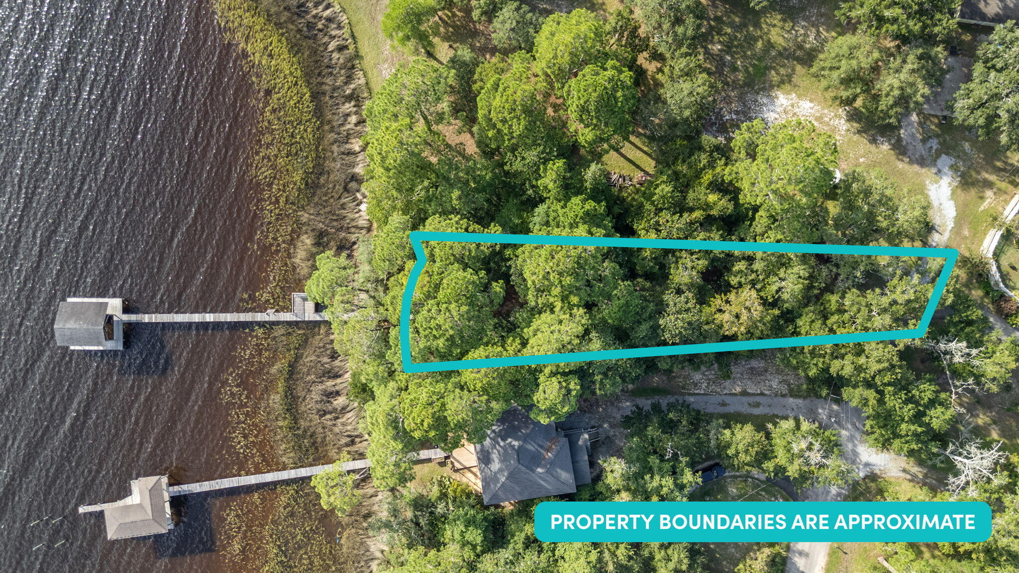 NO RECORDED SUBDIVISION - Land