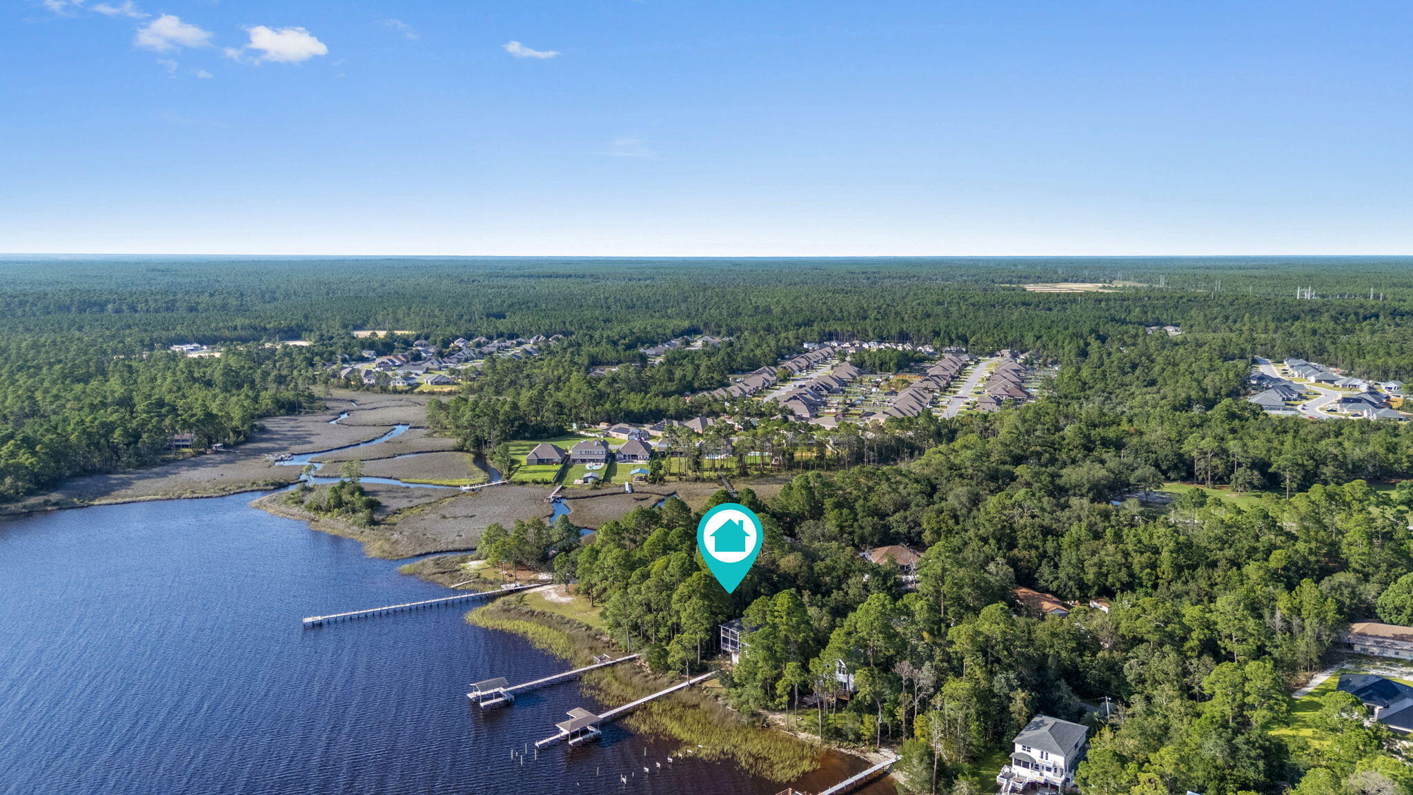 NO RECORDED SUBDIVISION - Land