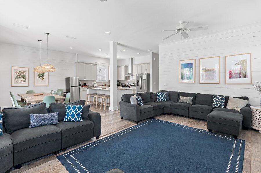 CRYSTAL BEACH - Residential