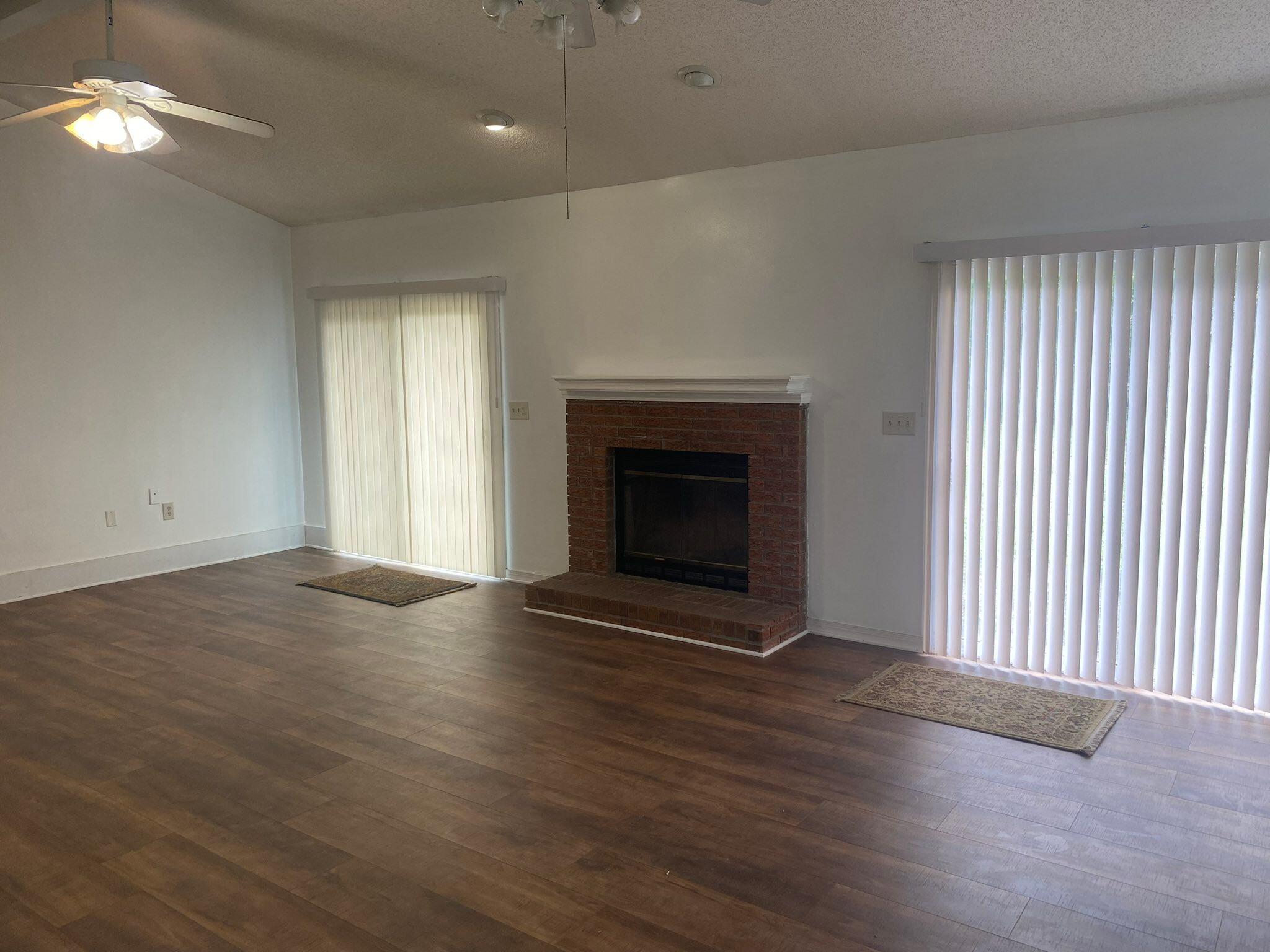 SHOAL WOOD ESTATES 1ST PH 1 - Residential