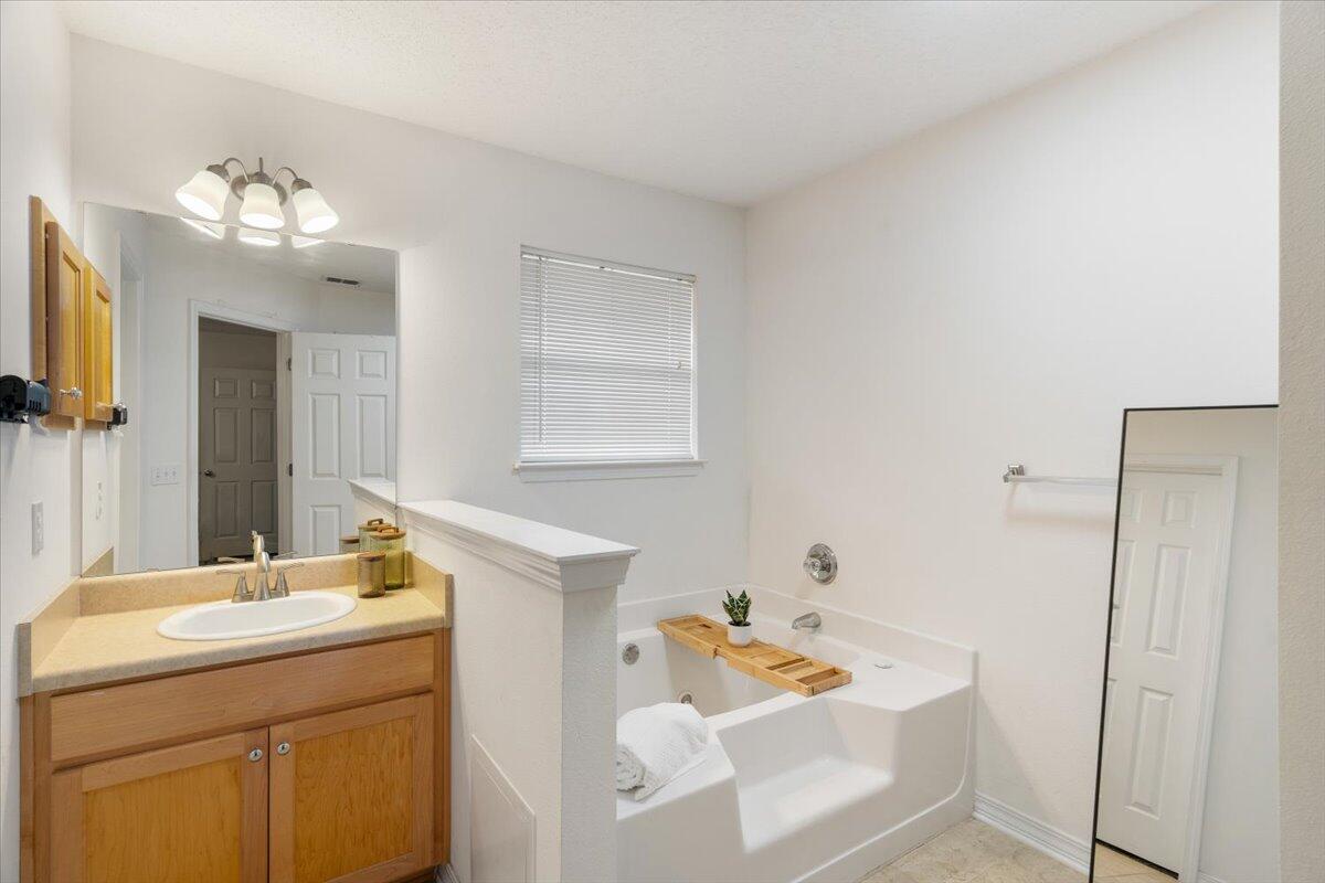 IRON GATE S/D PH I - Residential