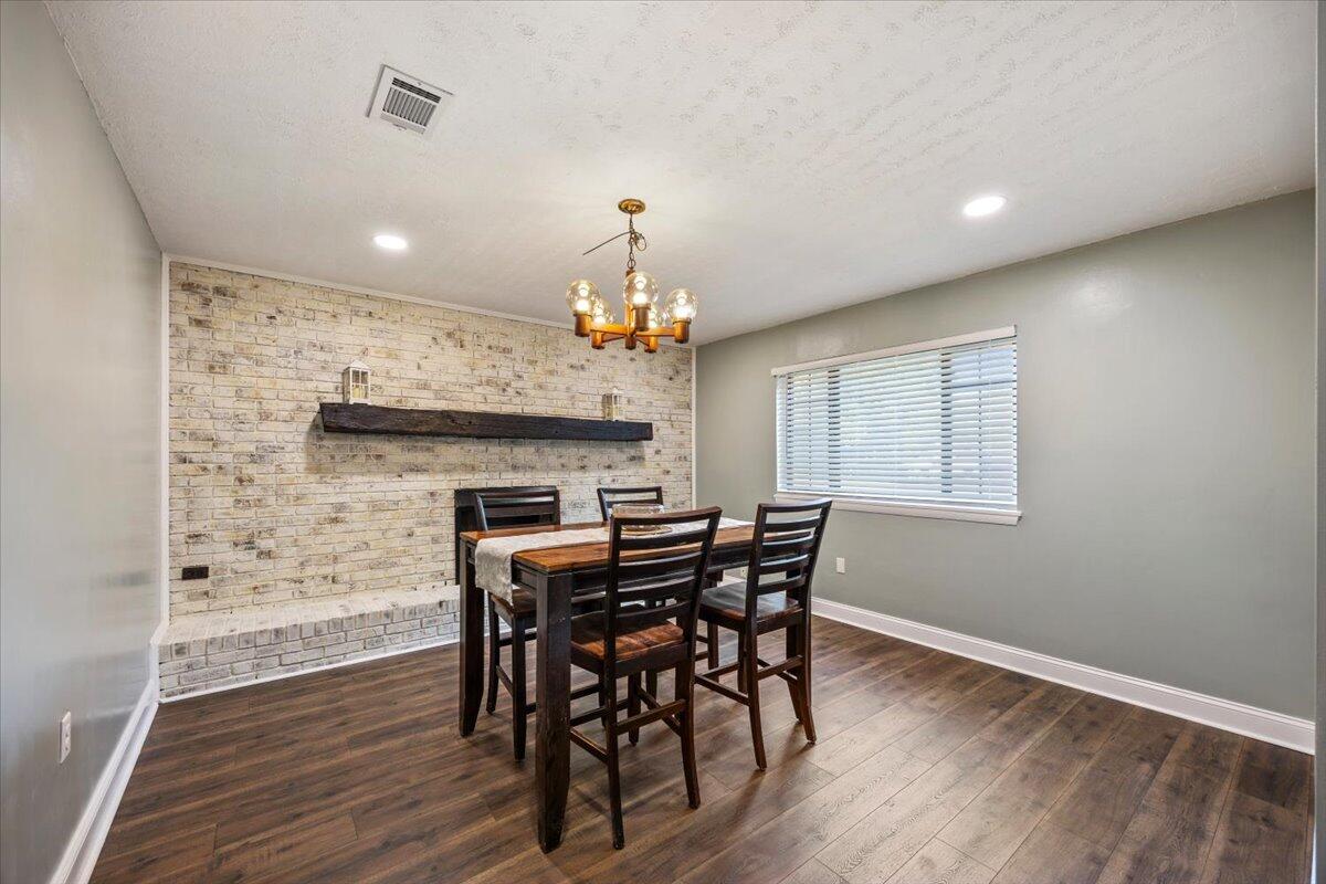 ELLIOTTS POINT 10TH ADDN - Residential