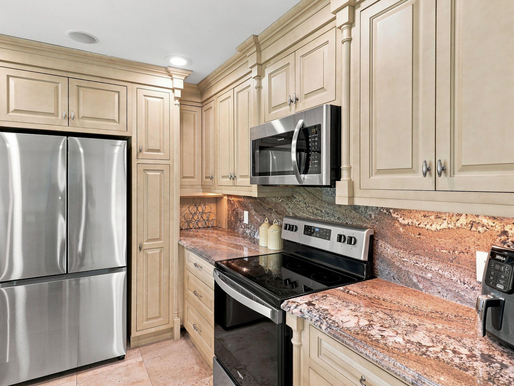 AUGUSTA VILLAGE CONDO - Residential