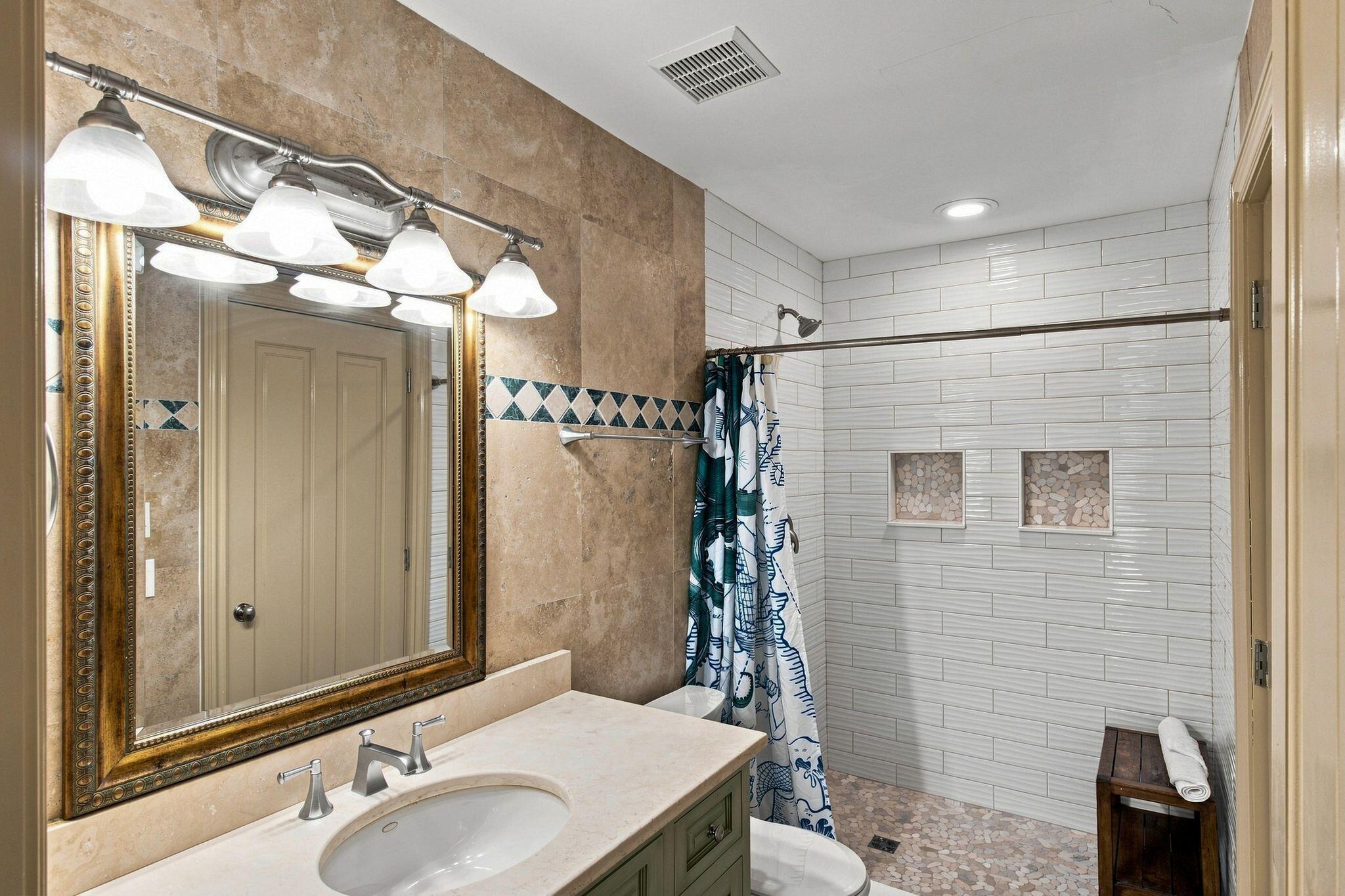 AUGUSTA VILLAGE CONDO - Residential