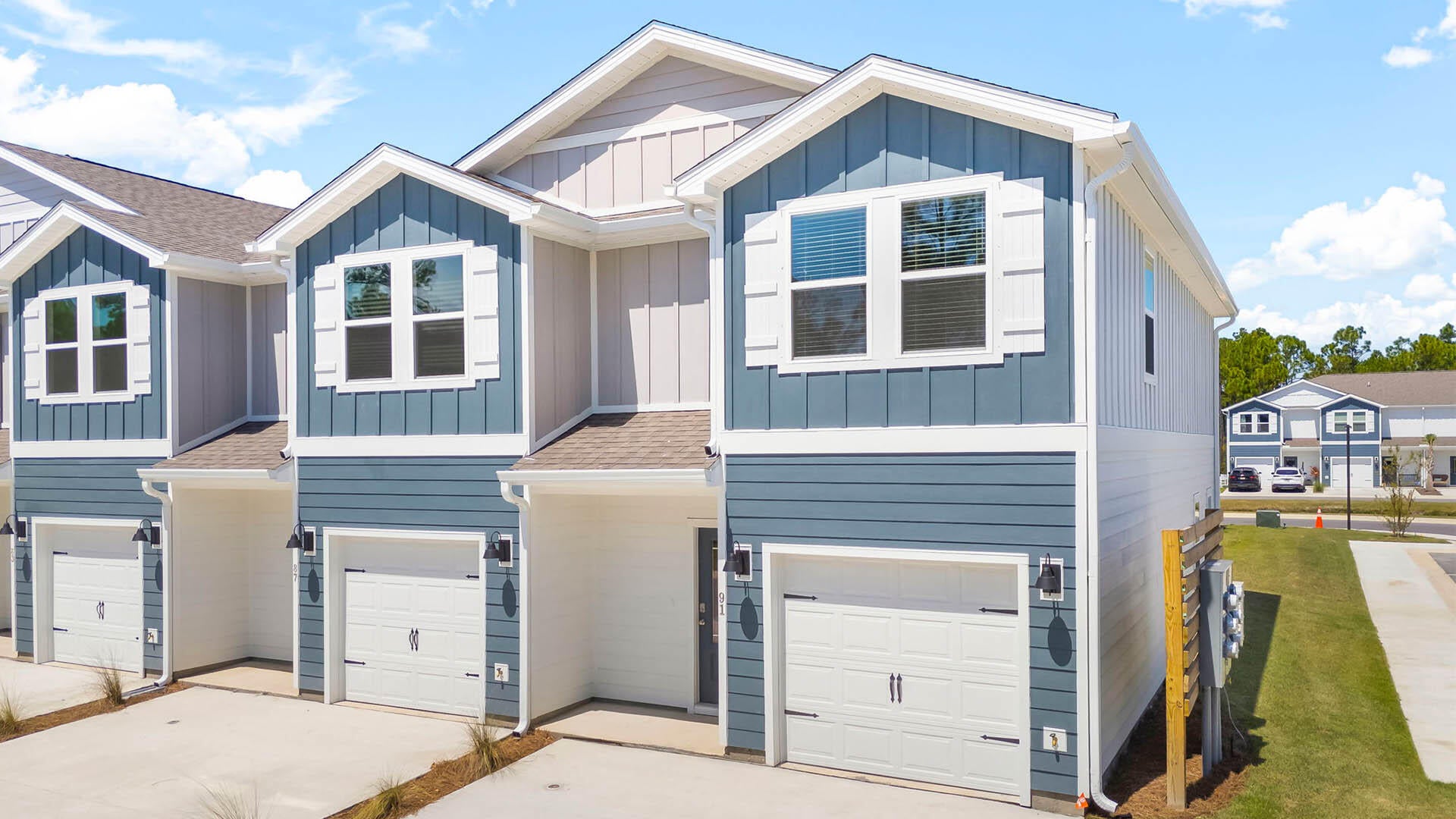 Hawk's Landing Townhomes - Residential