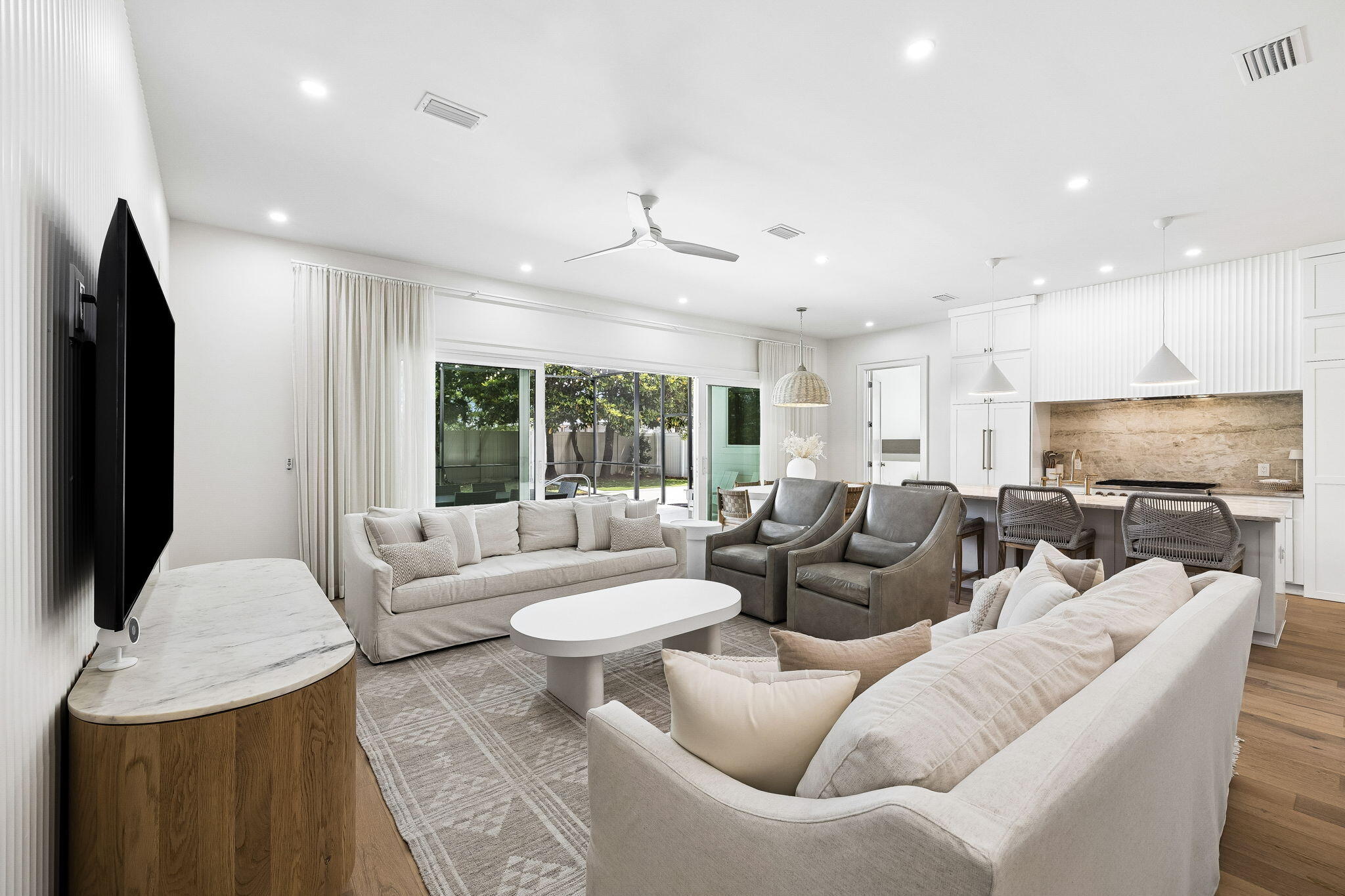 SAND CLIFFS - Residential