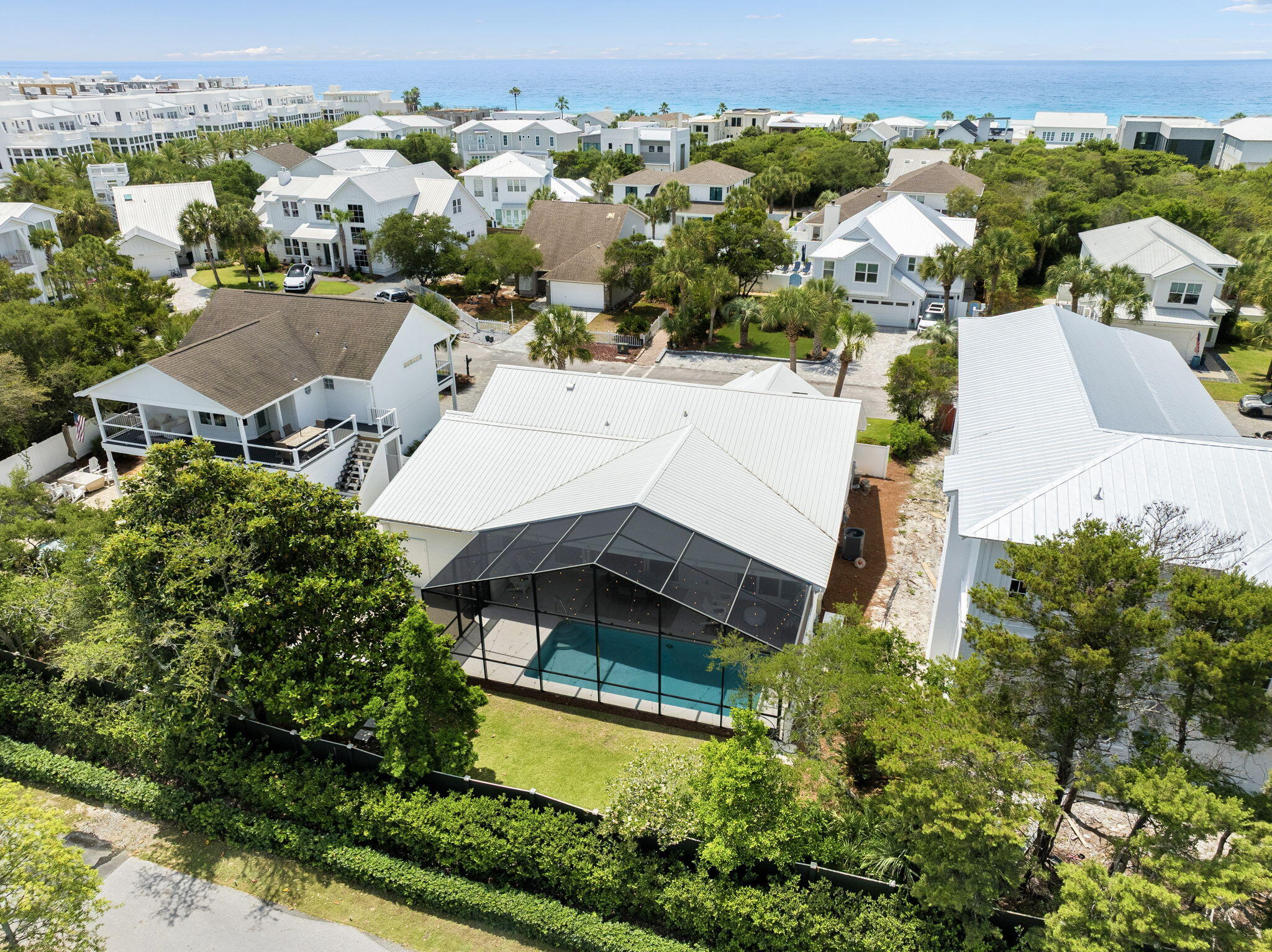 SAND CLIFFS - Residential