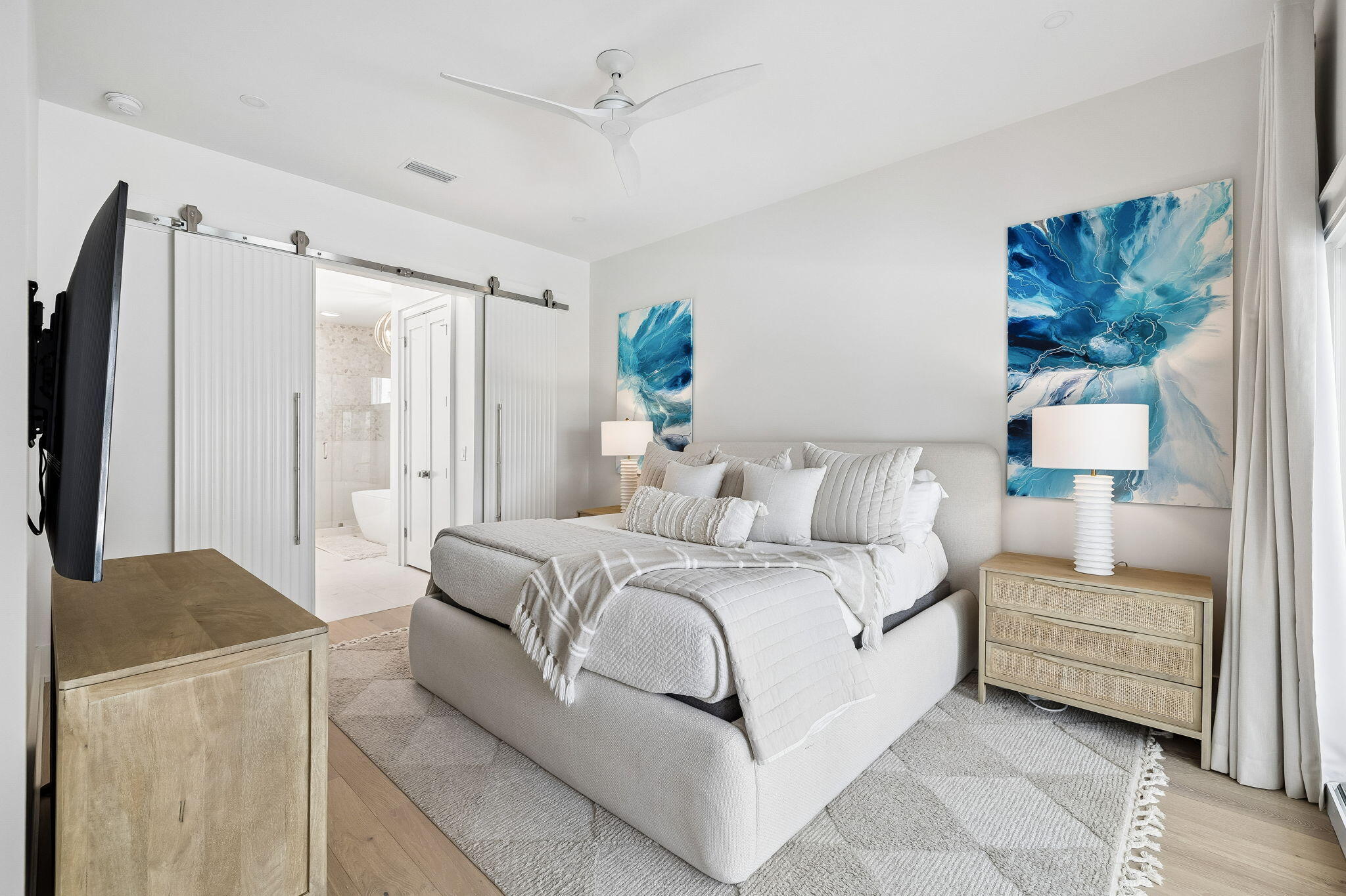 SAND CLIFFS - Residential