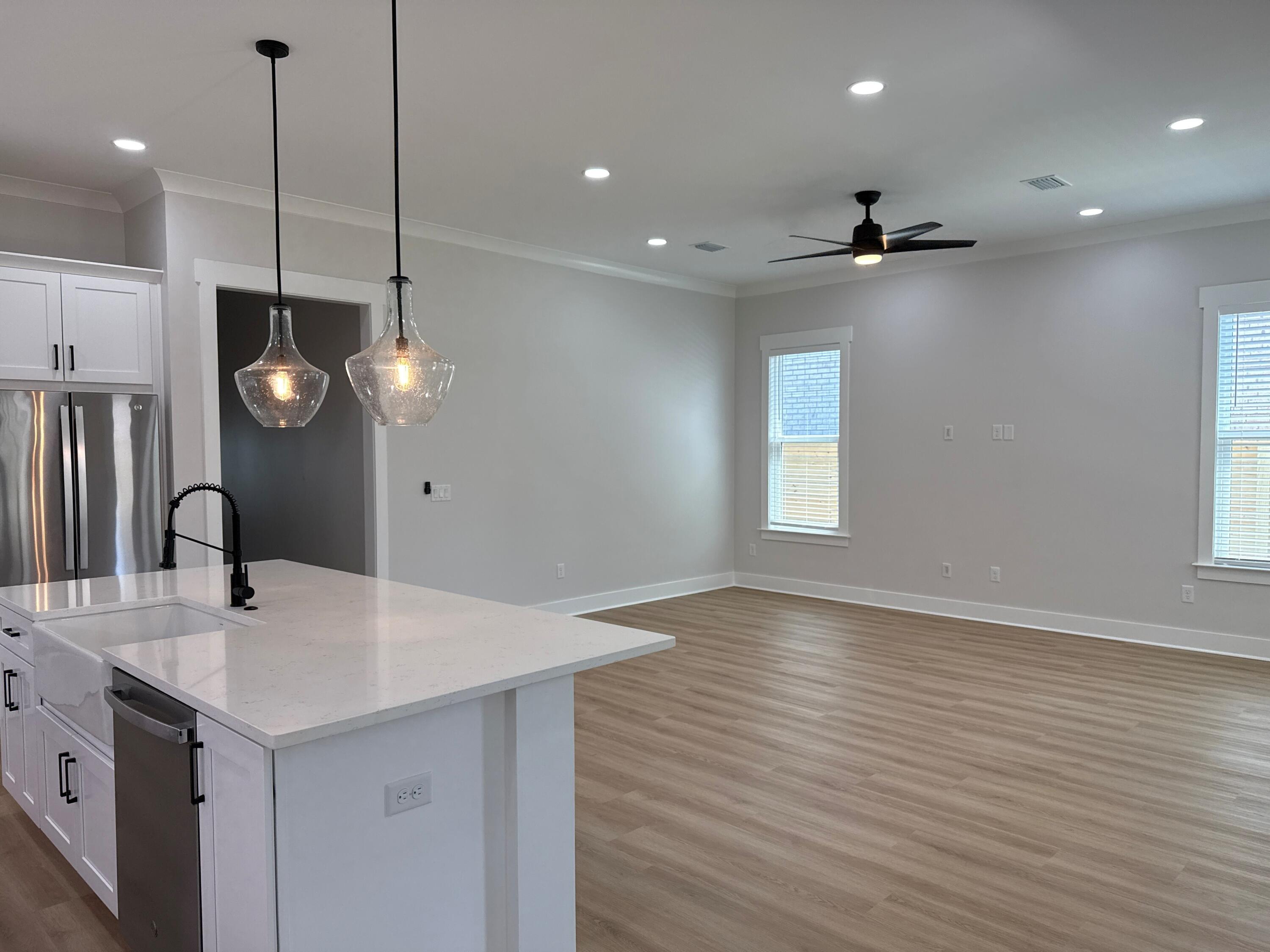 Deer Moss Creek - Residential