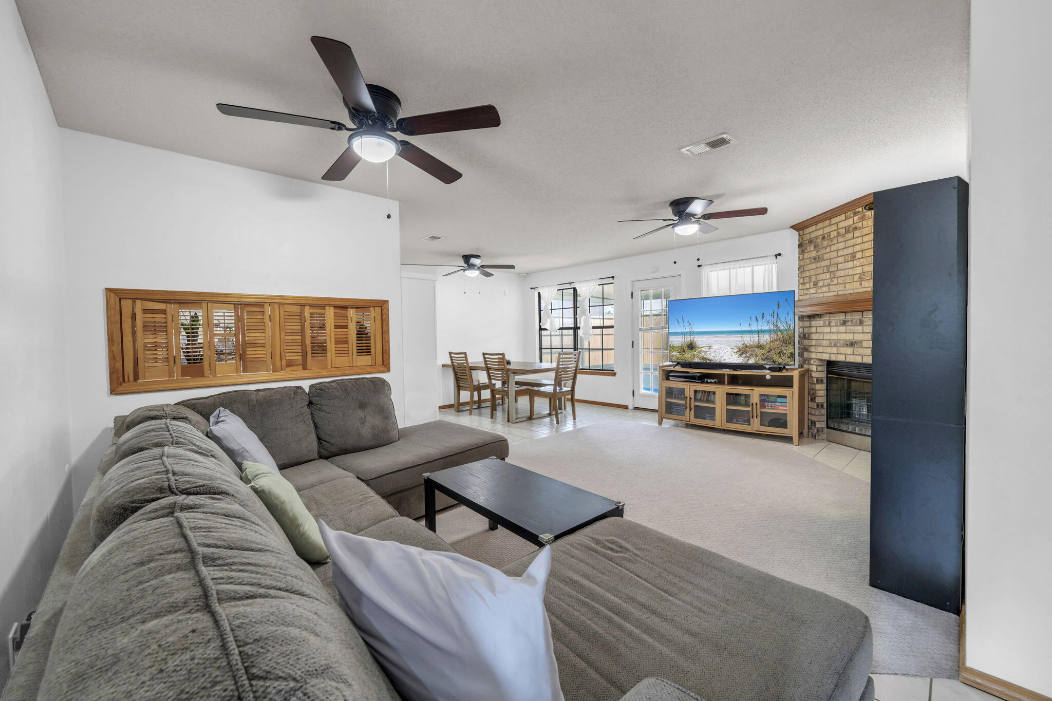 WOODLAND PARK ESTATES - Residential
