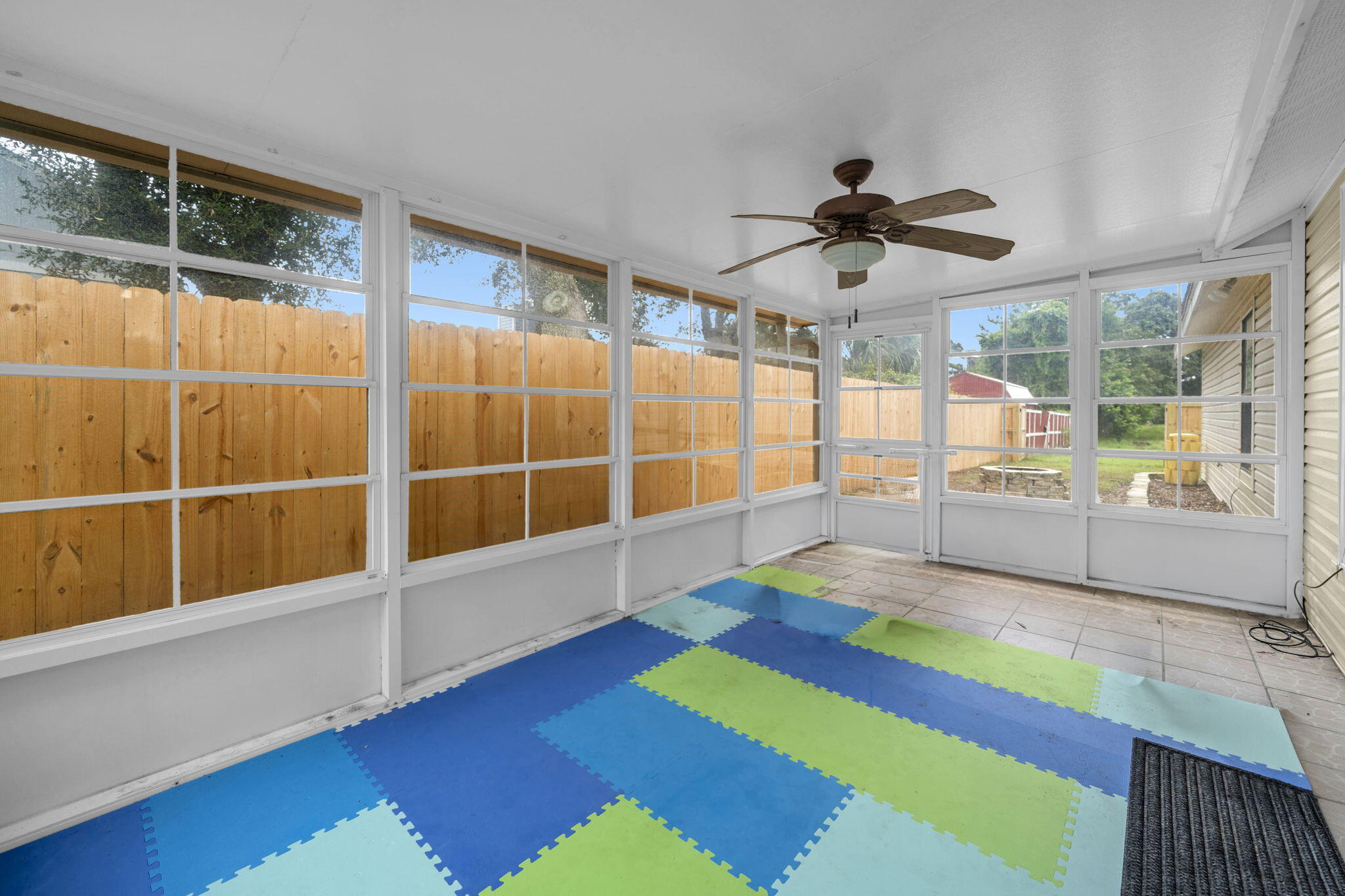 WOODLAND PARK ESTATES - Residential