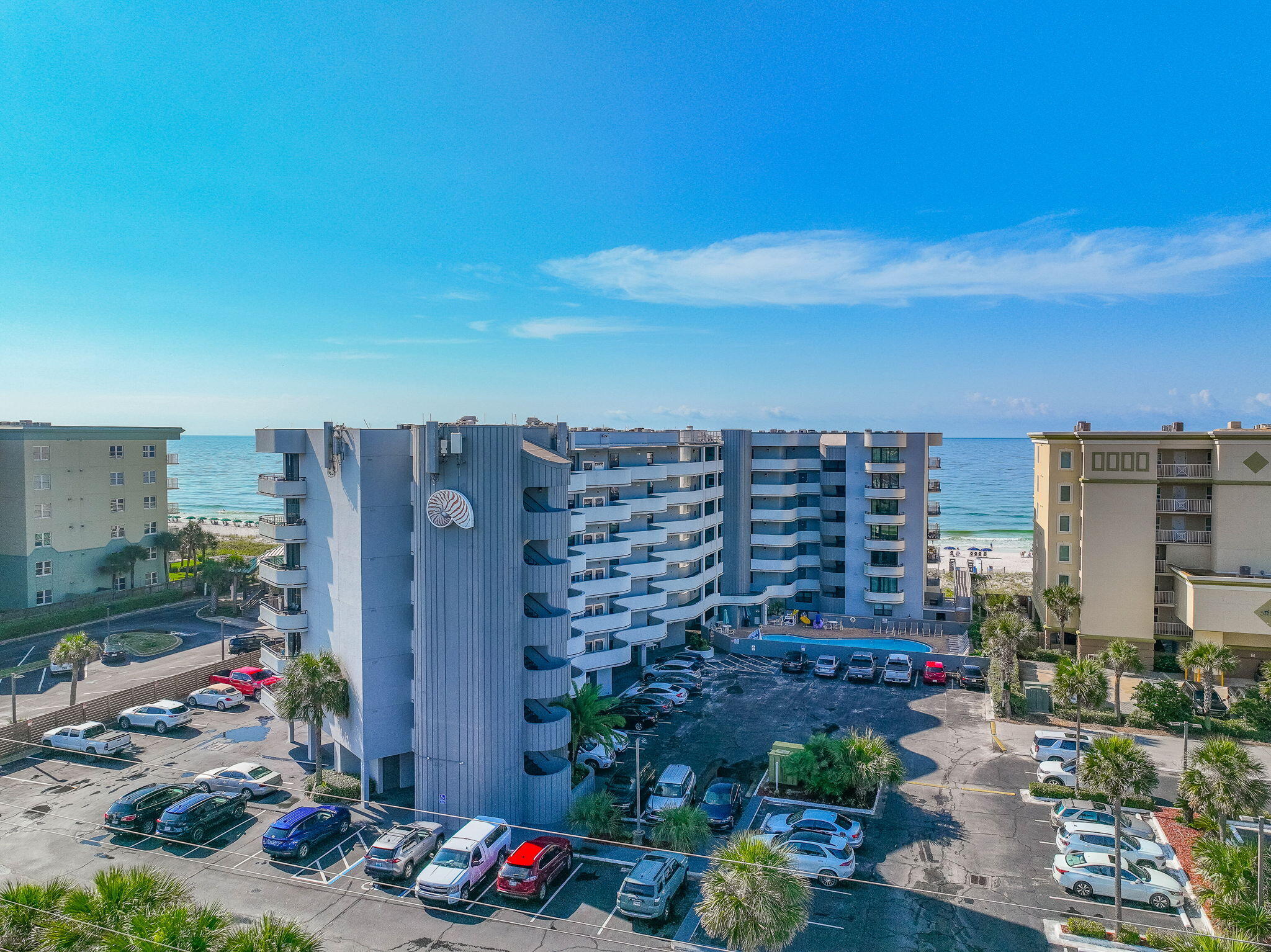 NAUTILUS CONDO - Residential