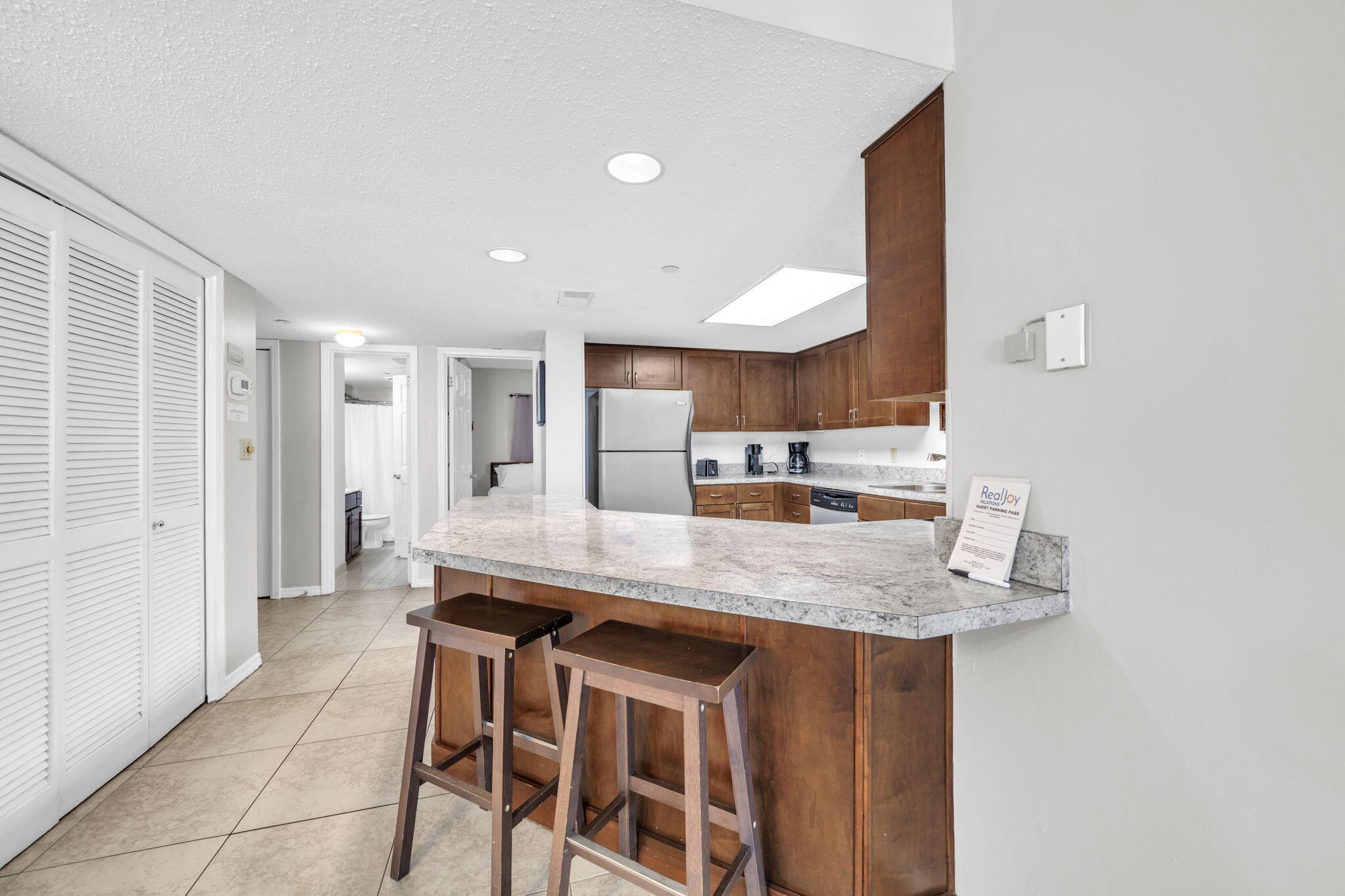 NAUTILUS CONDO - Residential