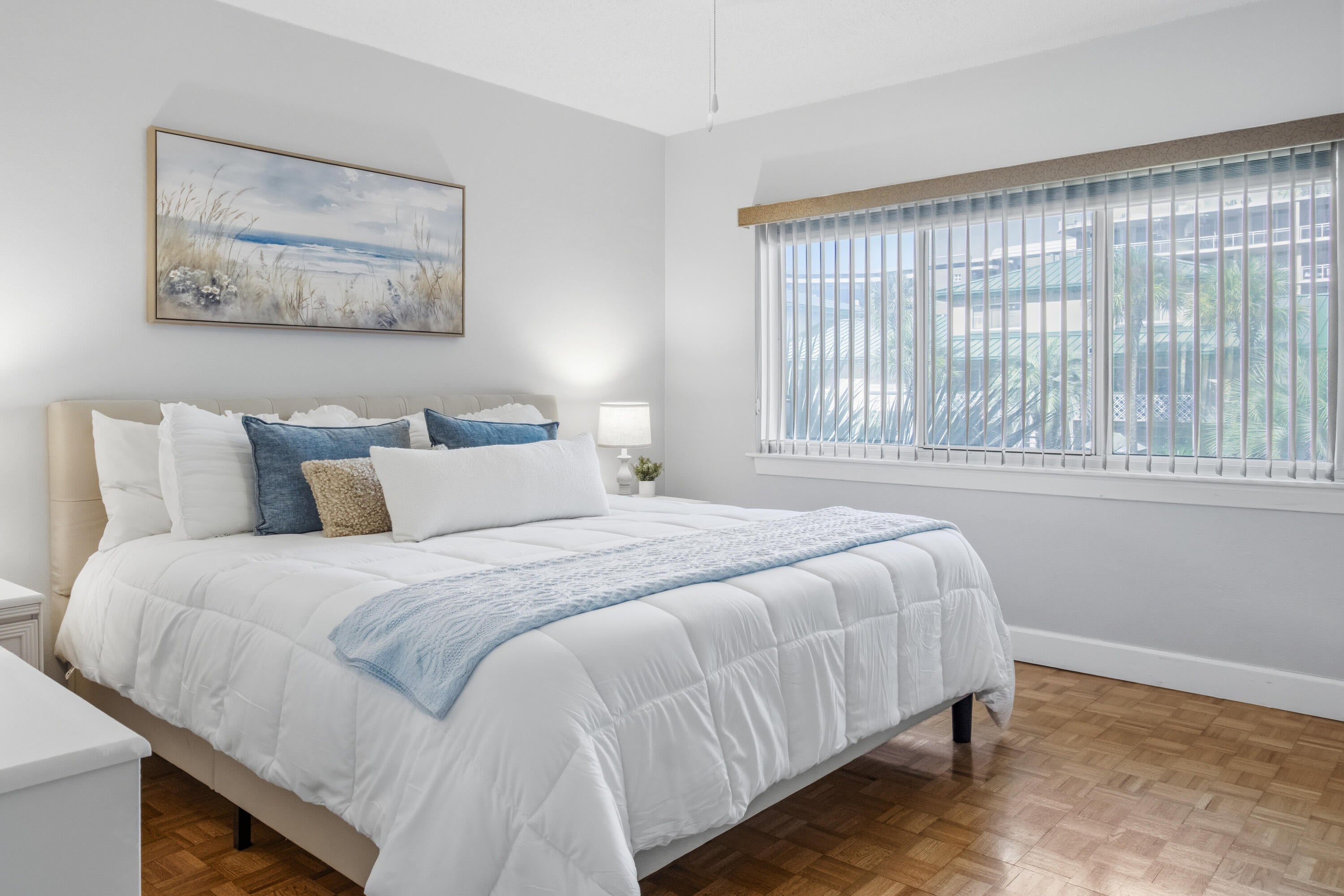 SEASPRAY CONDO - Residential