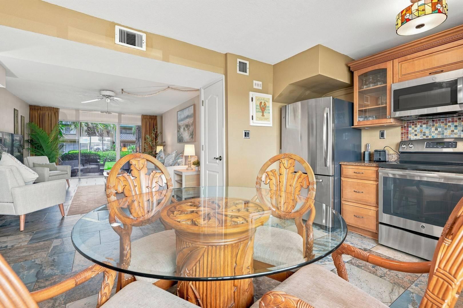 SEASPRAY CONDO - Residential