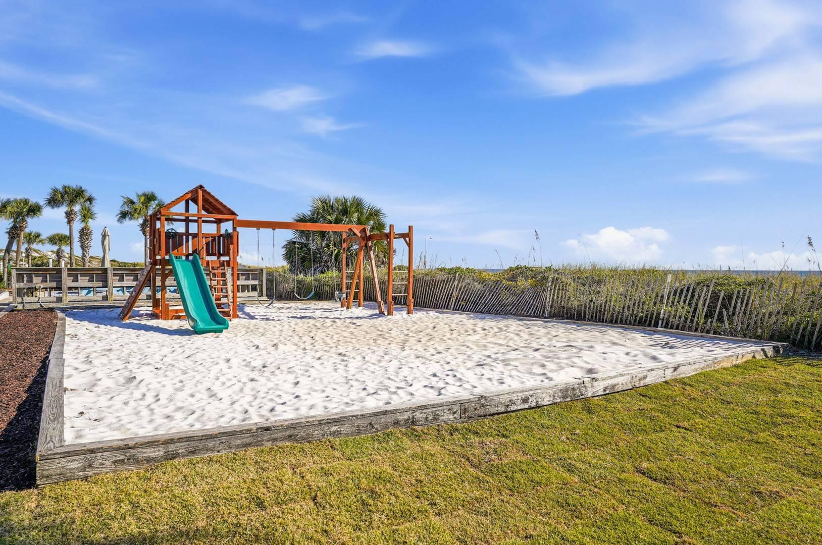 SEASPRAY CONDO - Residential