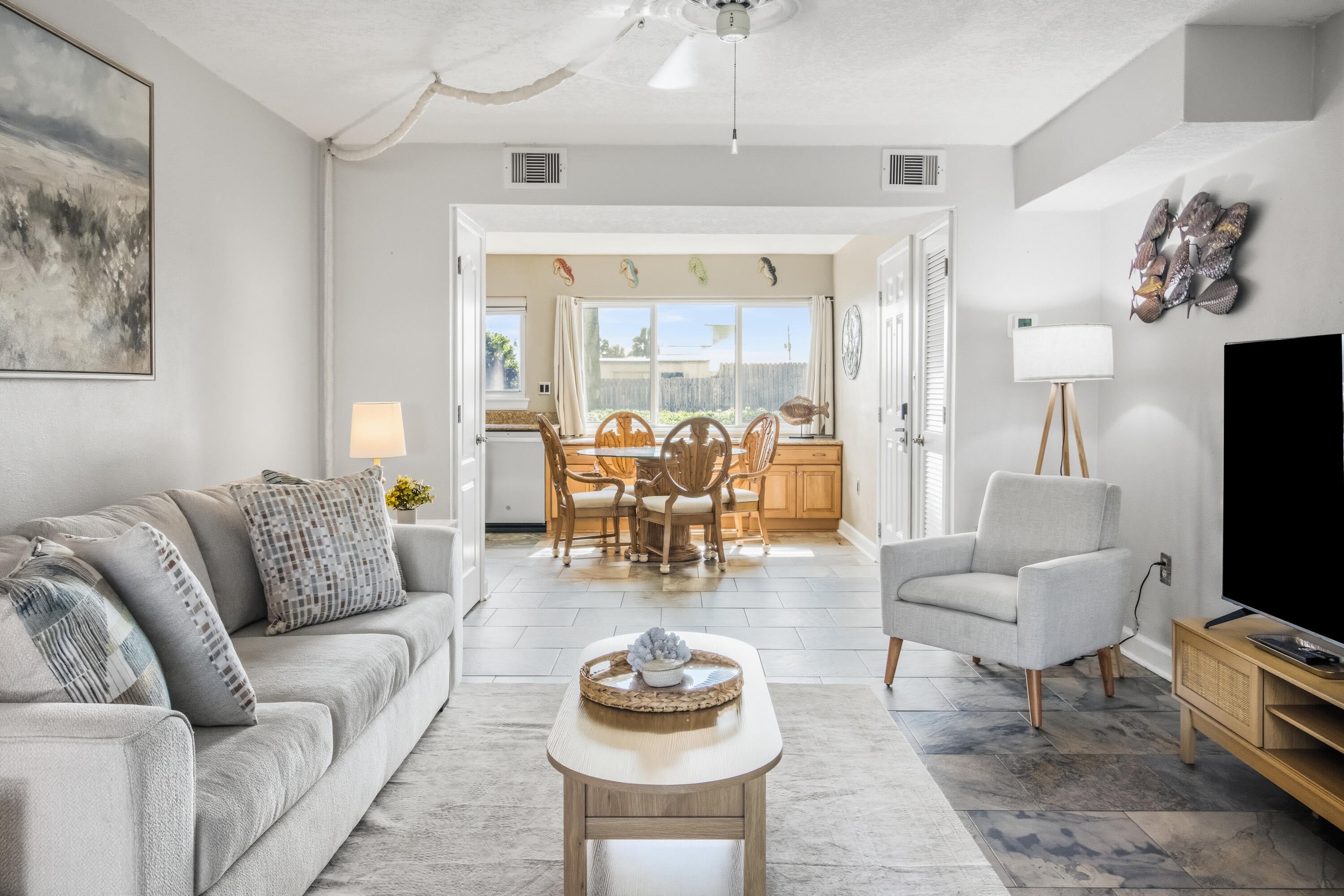 SEASPRAY CONDO - Residential