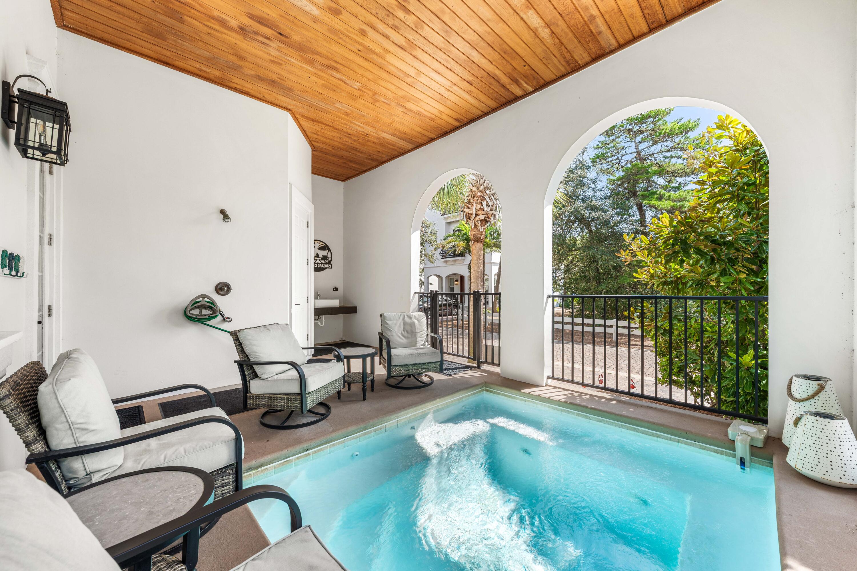 PALMEIRA VILLAS AT SEAGROVE BEACH - Residential