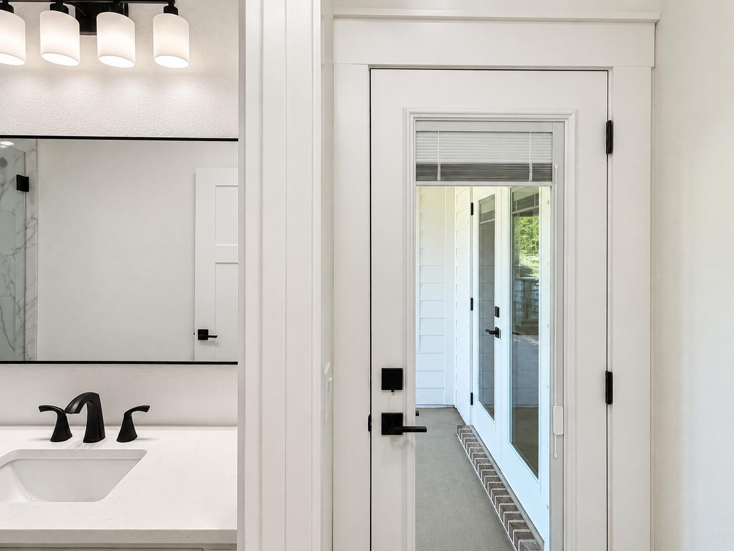 HOLLEY BY THE SEA - Residential