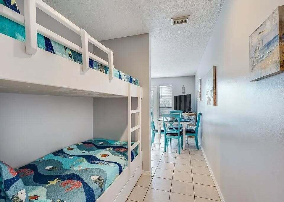 GRAND CARIBBEAN WEST CONDO - Residential
