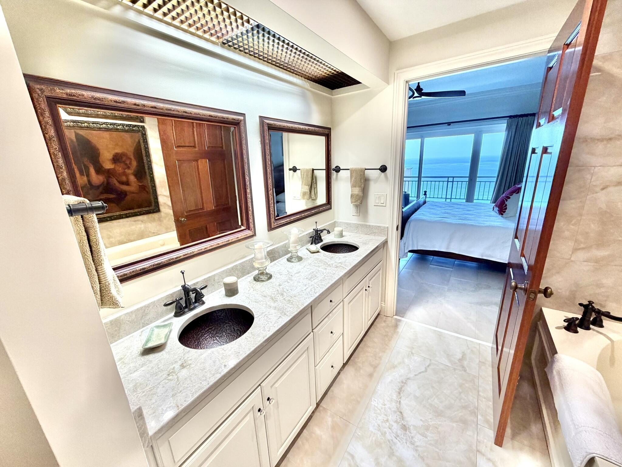 SOUTHWINDS III AT SANDESTIN - Residential