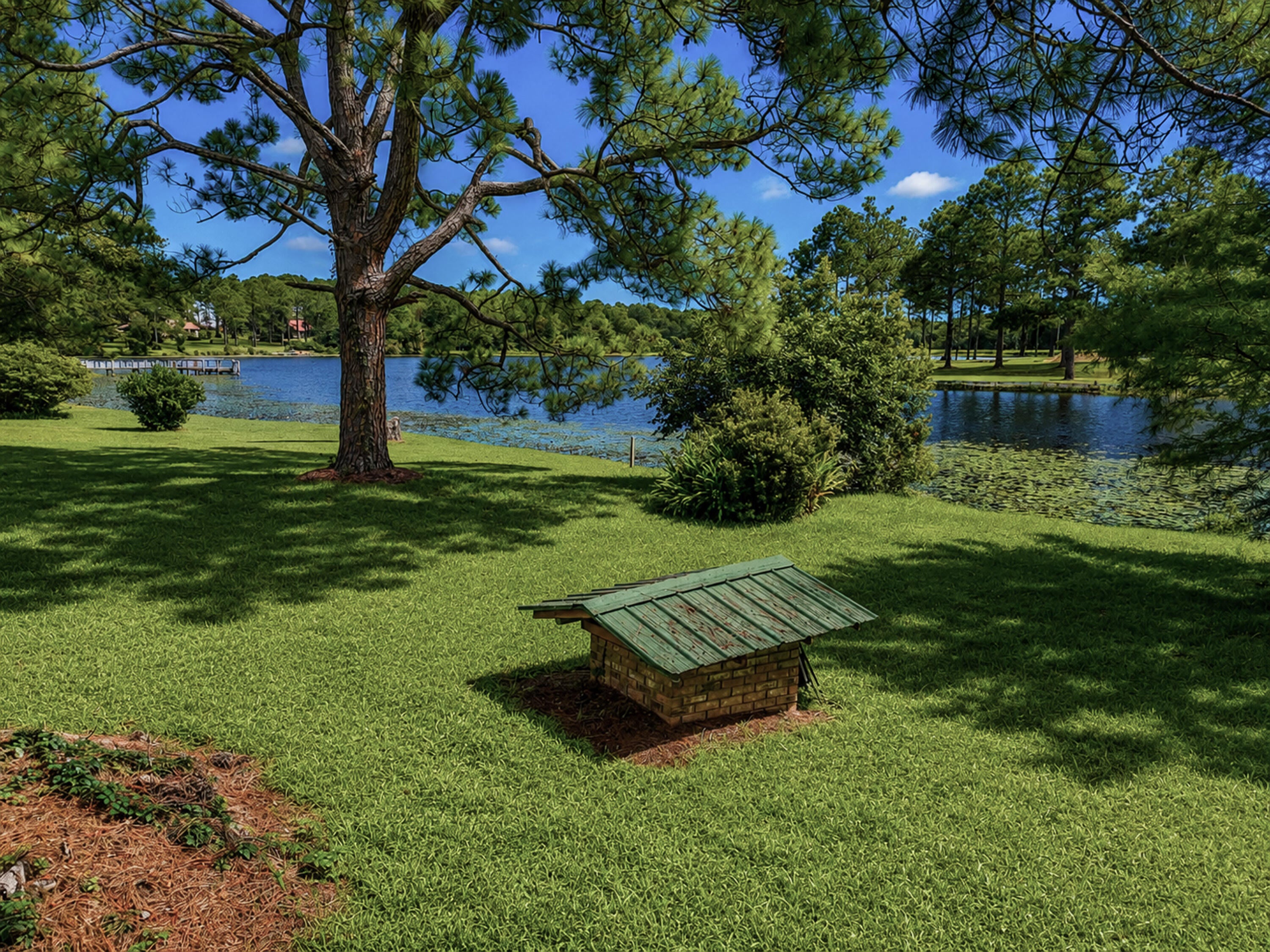 TEN LAKE ESTATES UNIT 2 - Residential
