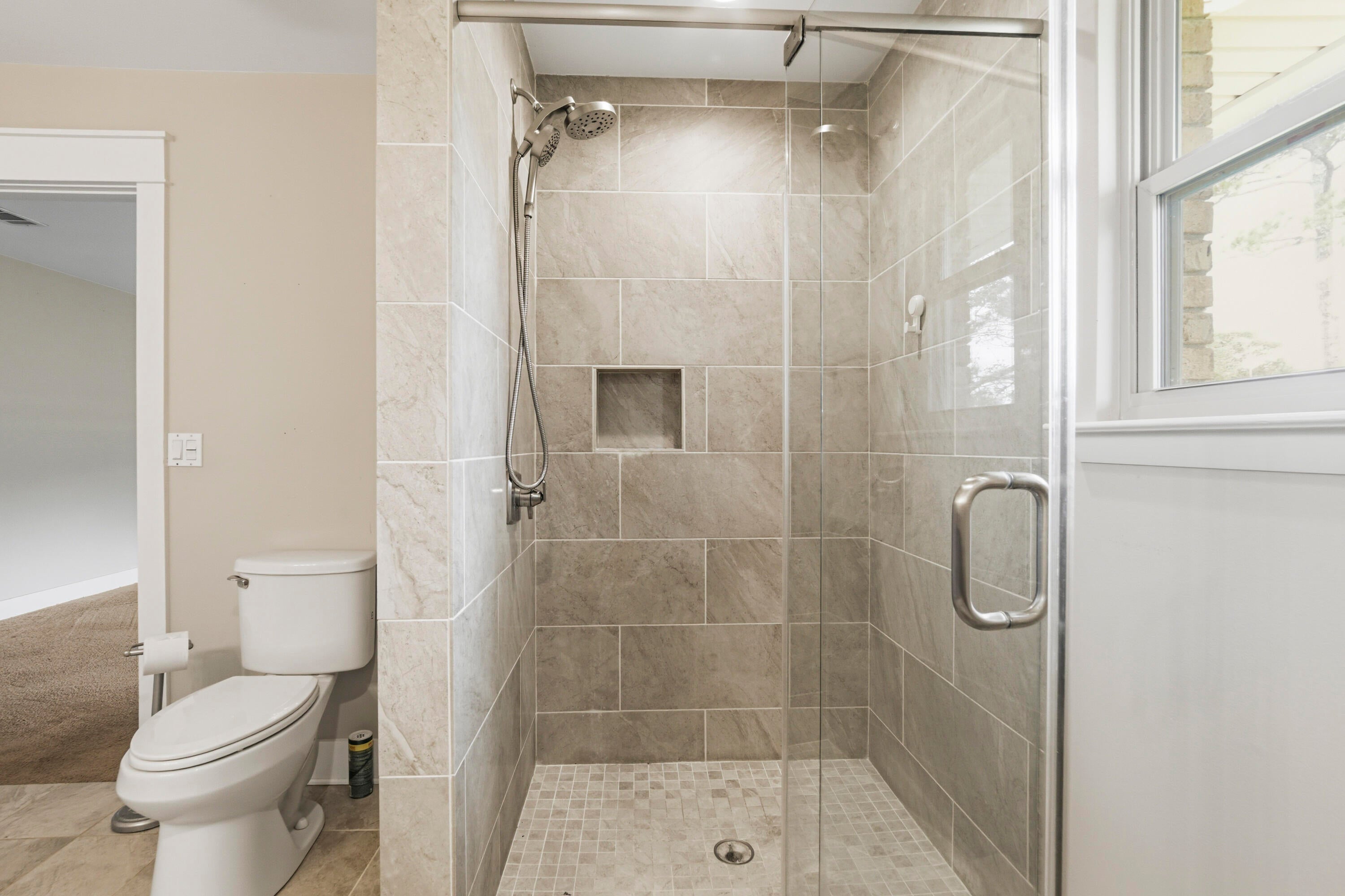TEN LAKE ESTATES UNIT 2 - Residential