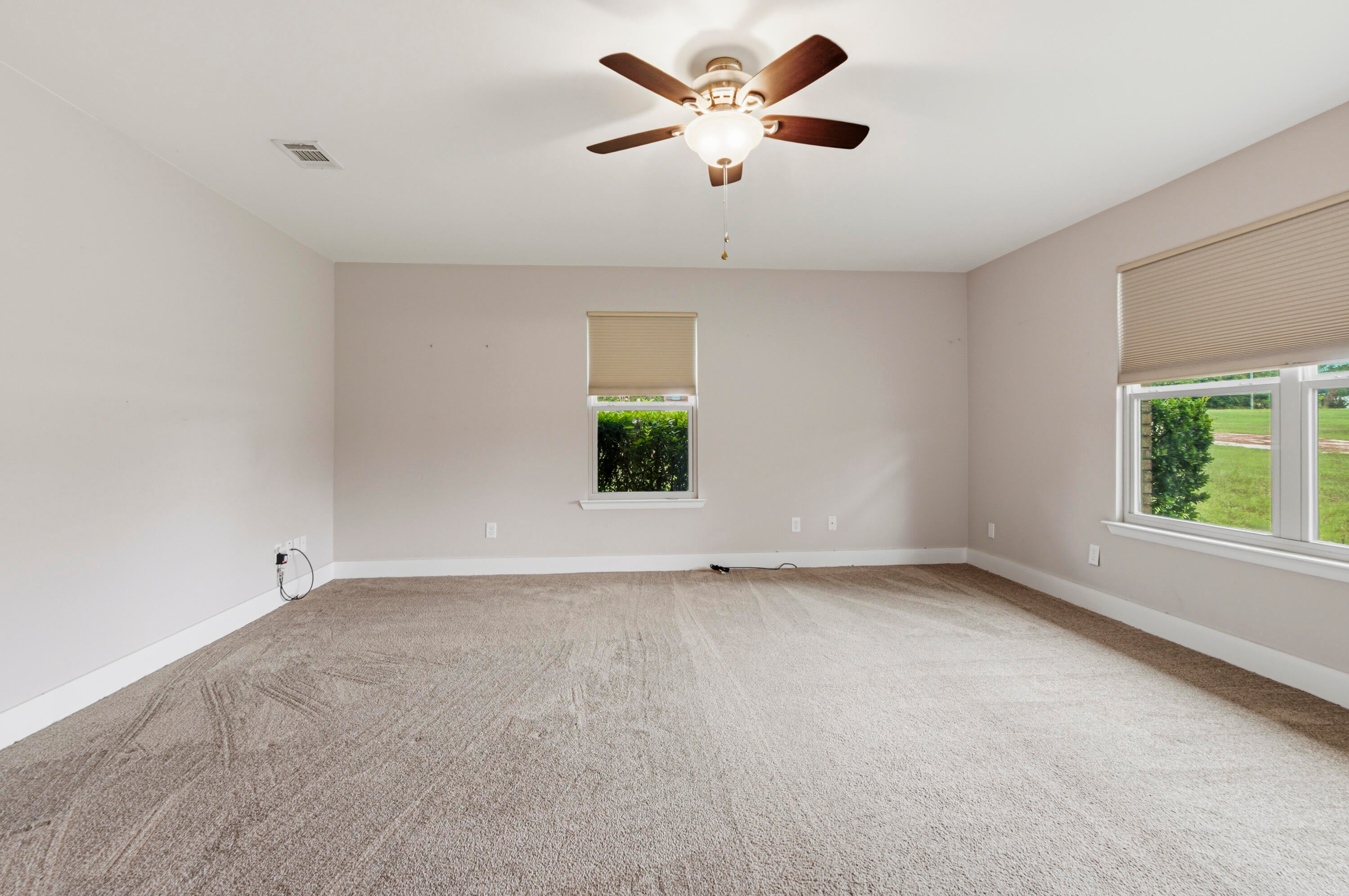 TEN LAKE ESTATES UNIT 2 - Residential
