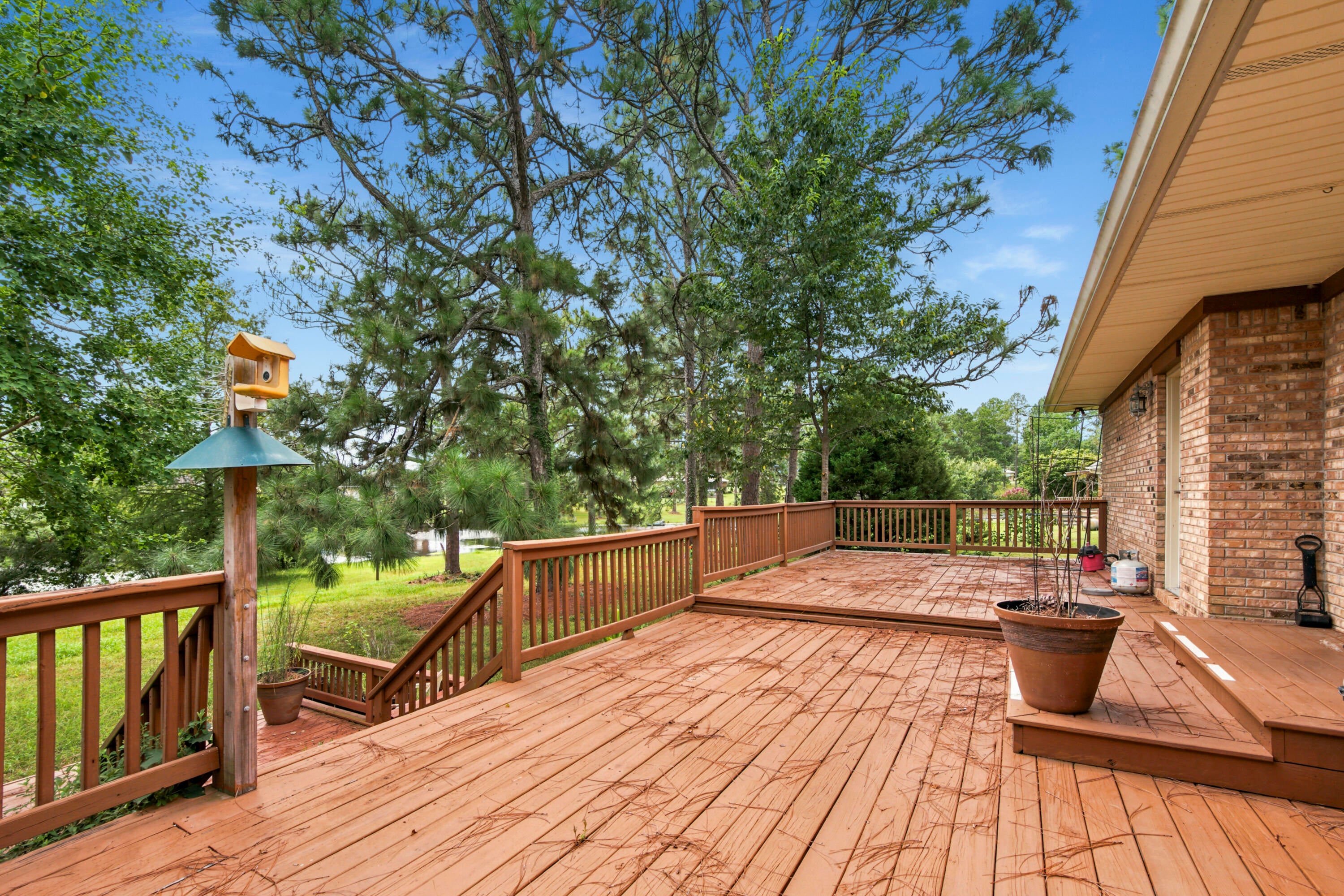 TEN LAKE ESTATES UNIT 2 - Residential