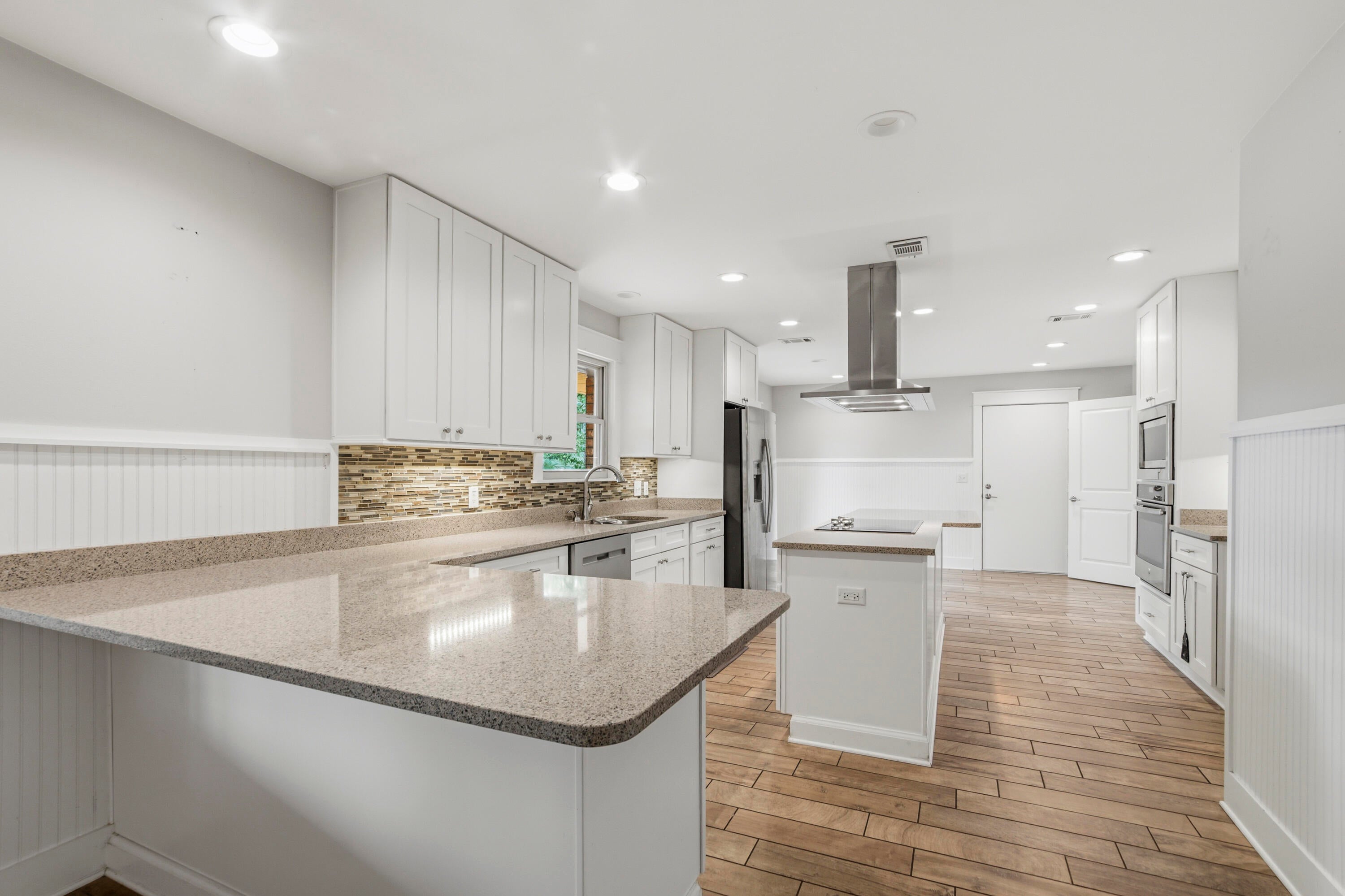 TEN LAKE ESTATES UNIT 2 - Residential