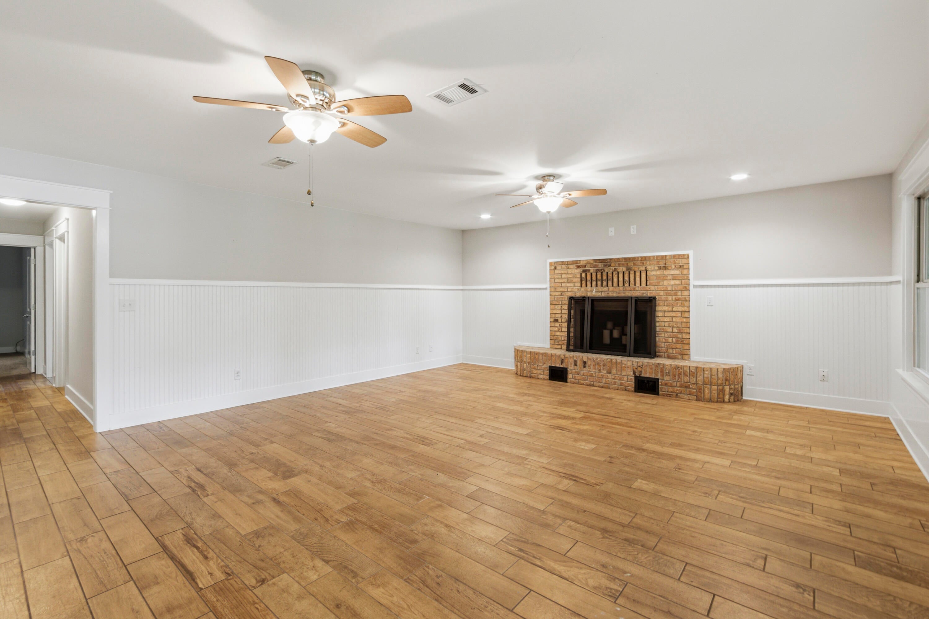 TEN LAKE ESTATES UNIT 2 - Residential