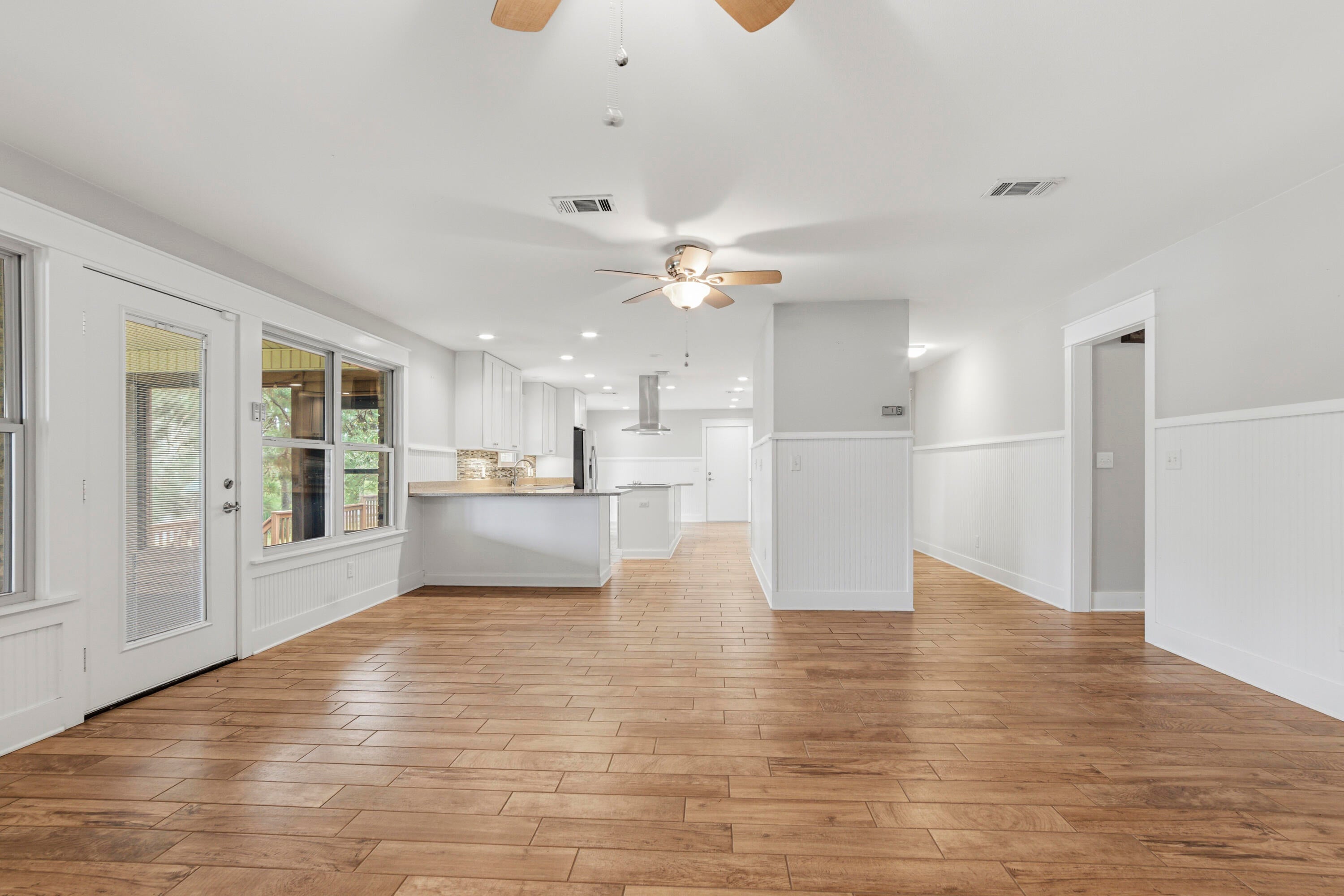 TEN LAKE ESTATES UNIT 2 - Residential