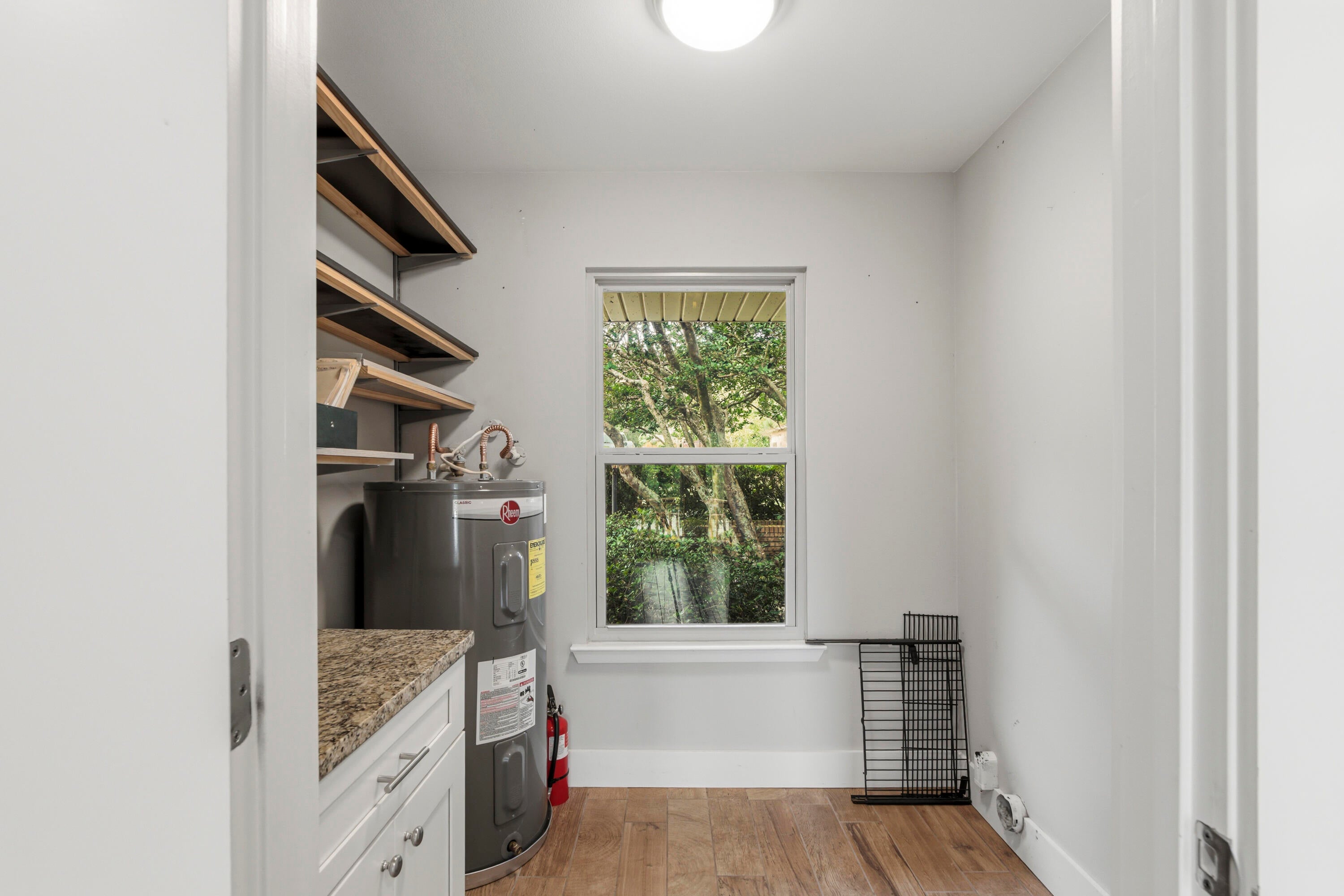 TEN LAKE ESTATES UNIT 2 - Residential