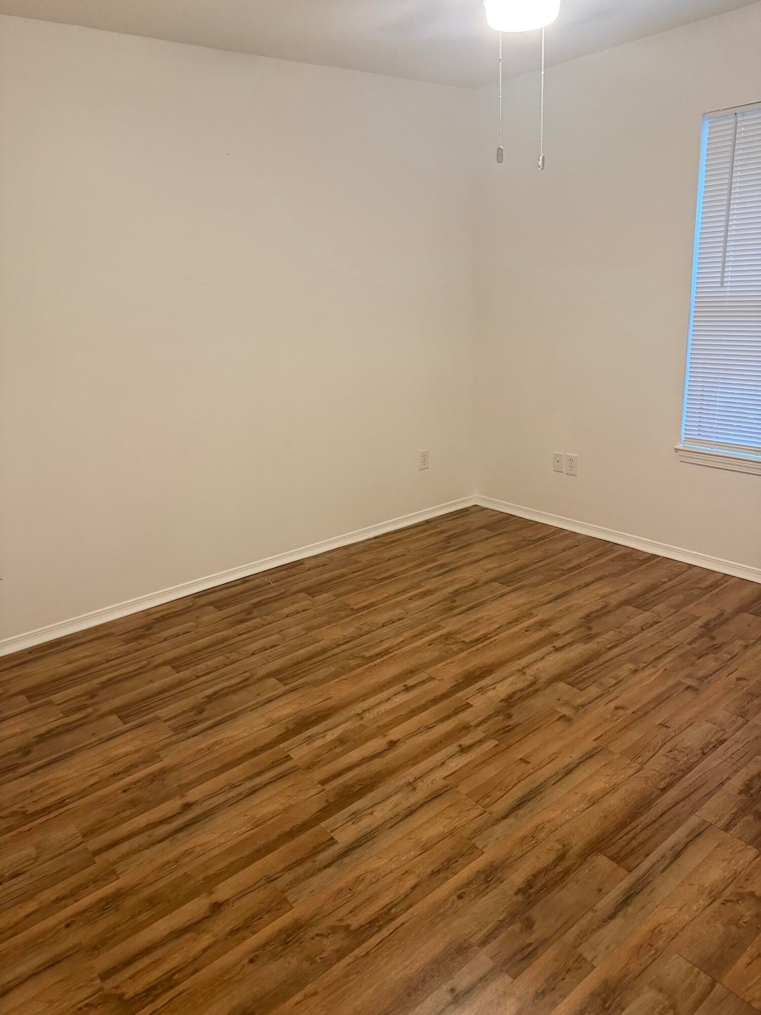 SHAY LIN T/H - Residential Lease