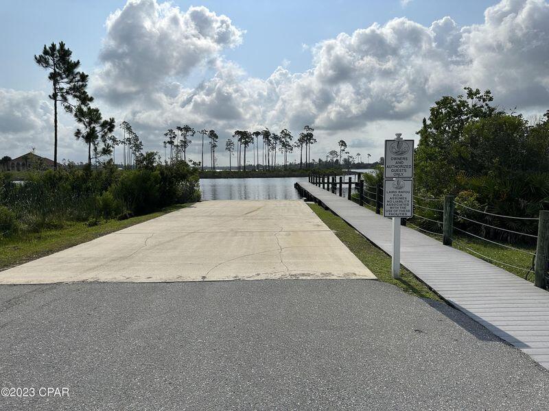 Laird Bayou - Land
