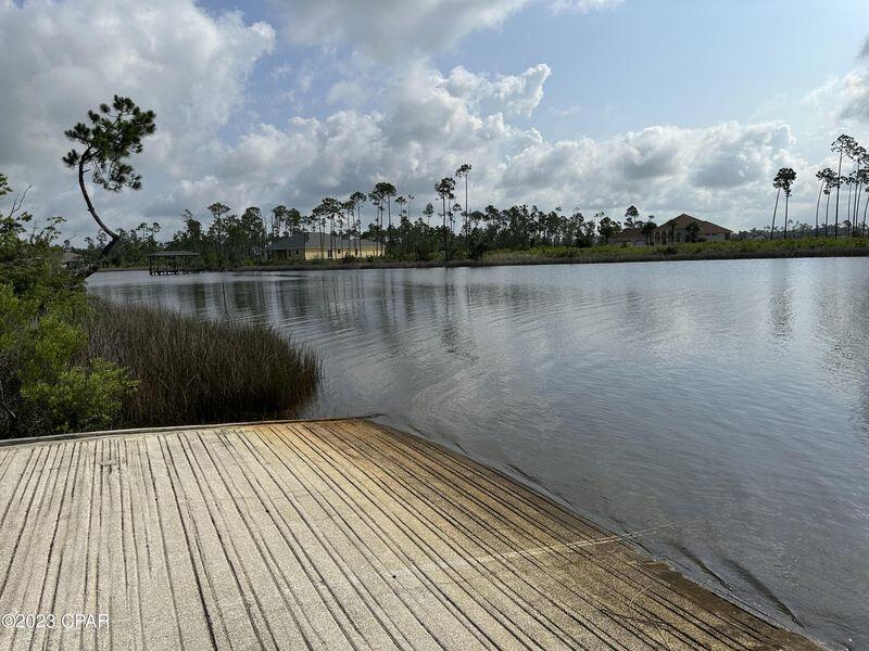 Laird Bayou - Land