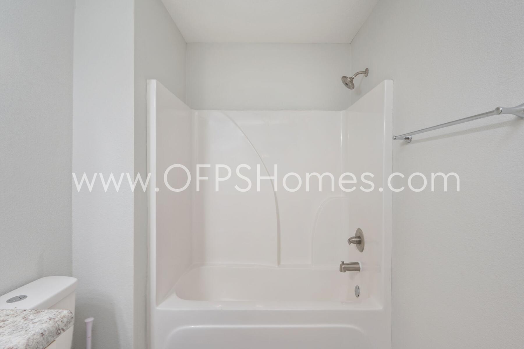 VALLEY CREEK S/D - Residential Lease