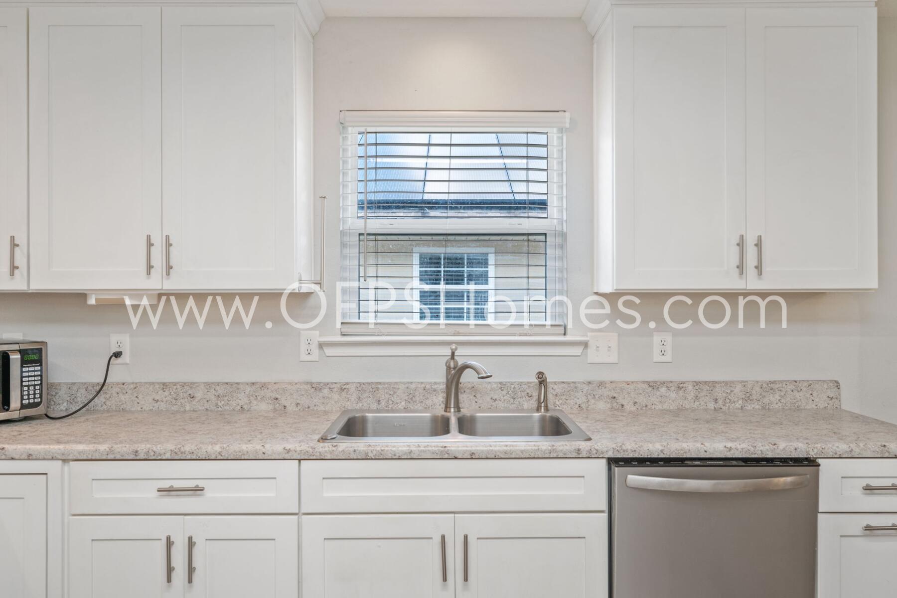 VALLEY CREEK S/D - Residential Lease