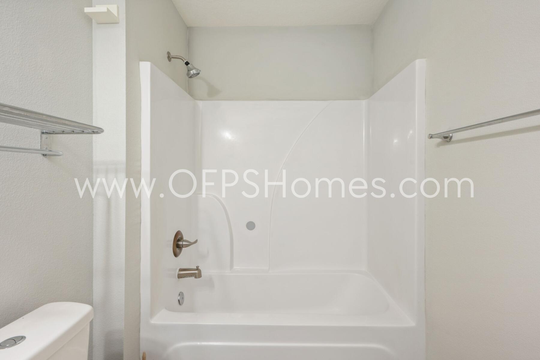 VALLEY CREEK S/D - Residential Lease