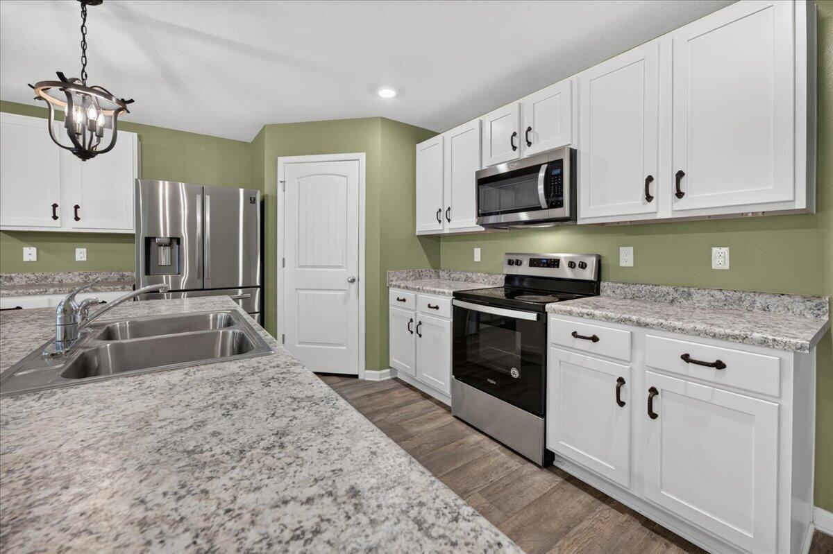 ASHTIN ESTATES - Residential