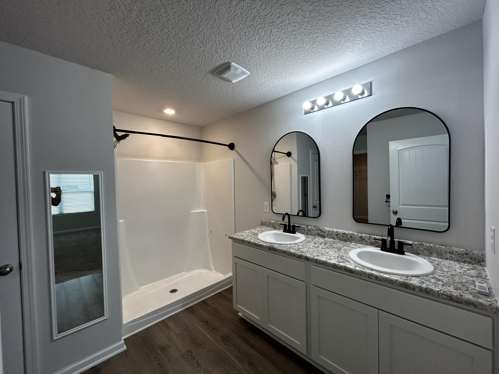 TIMBERLAND RIDGE - Residential Lease
