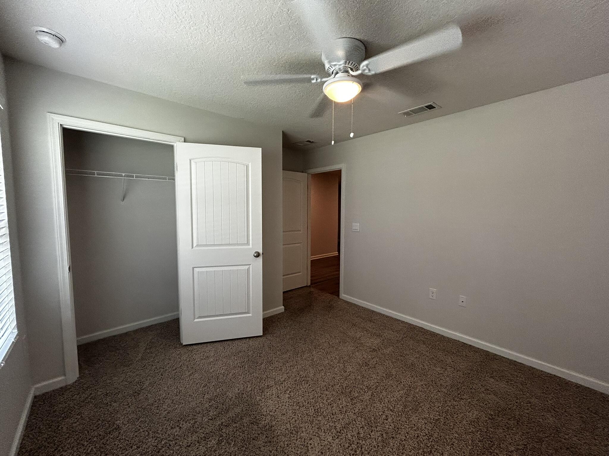 TIMBERLAND RIDGE - Residential Lease