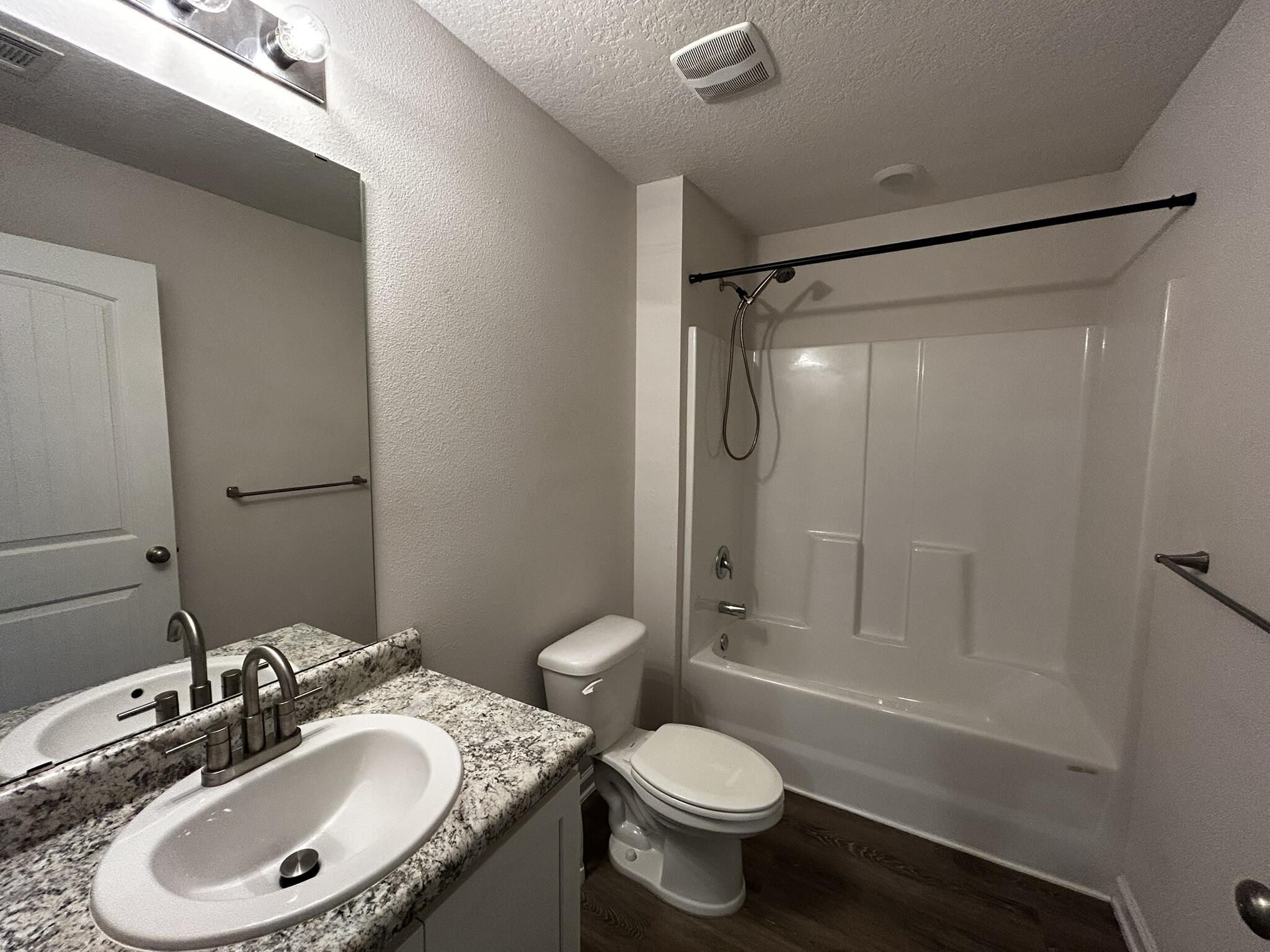 TIMBERLAND RIDGE - Residential Lease