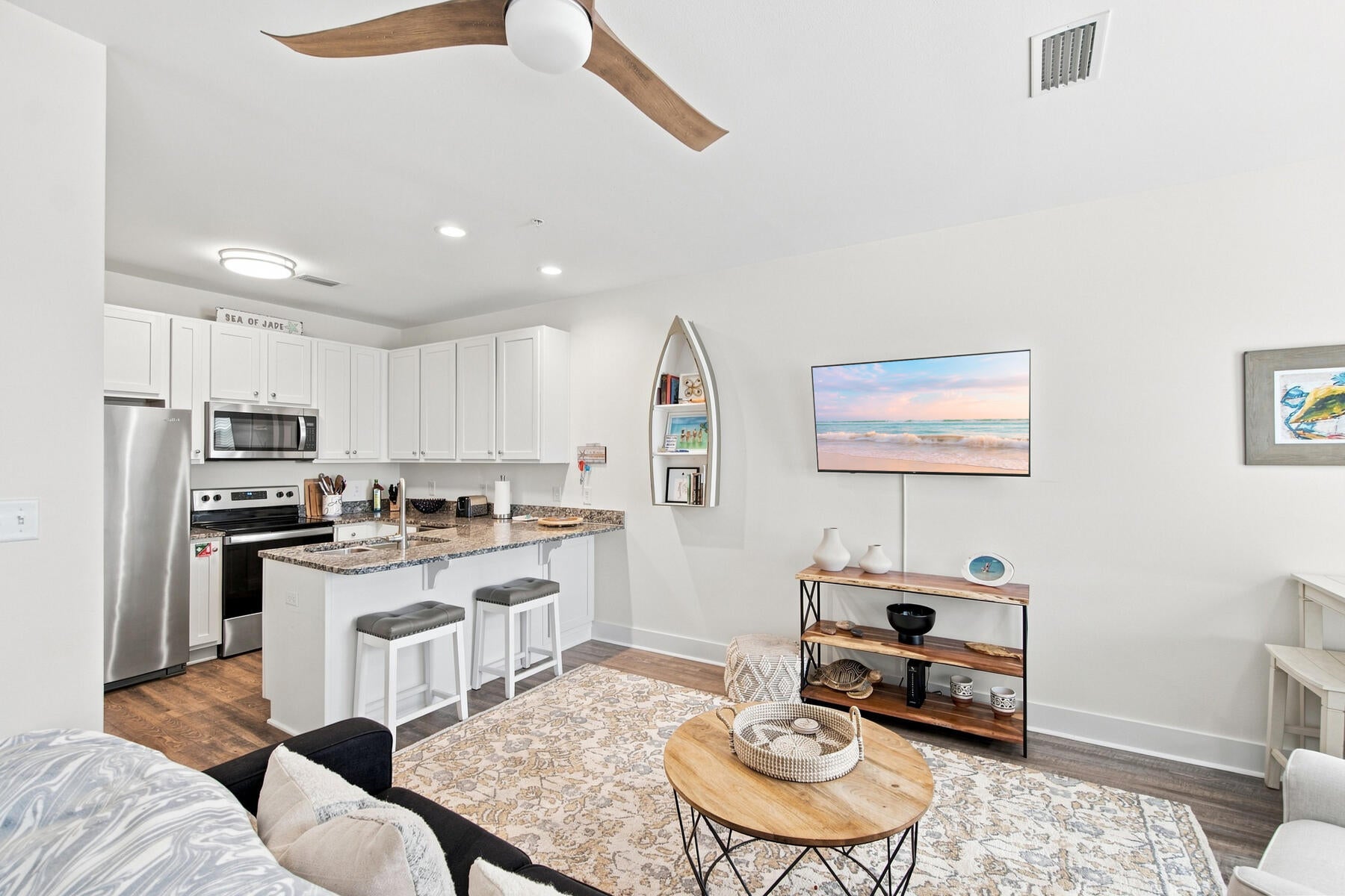 Hidden Lake Condominium - Residential