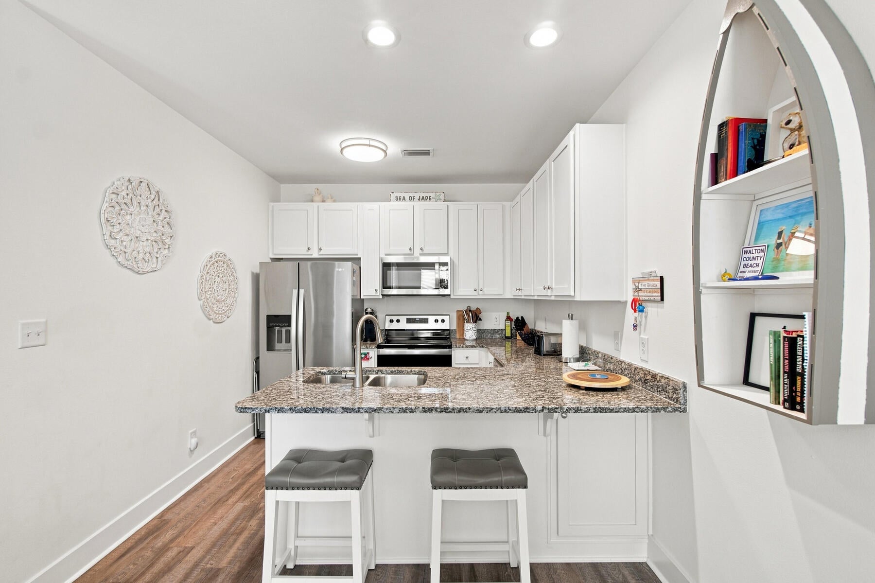 Hidden Lake Condominium - Residential