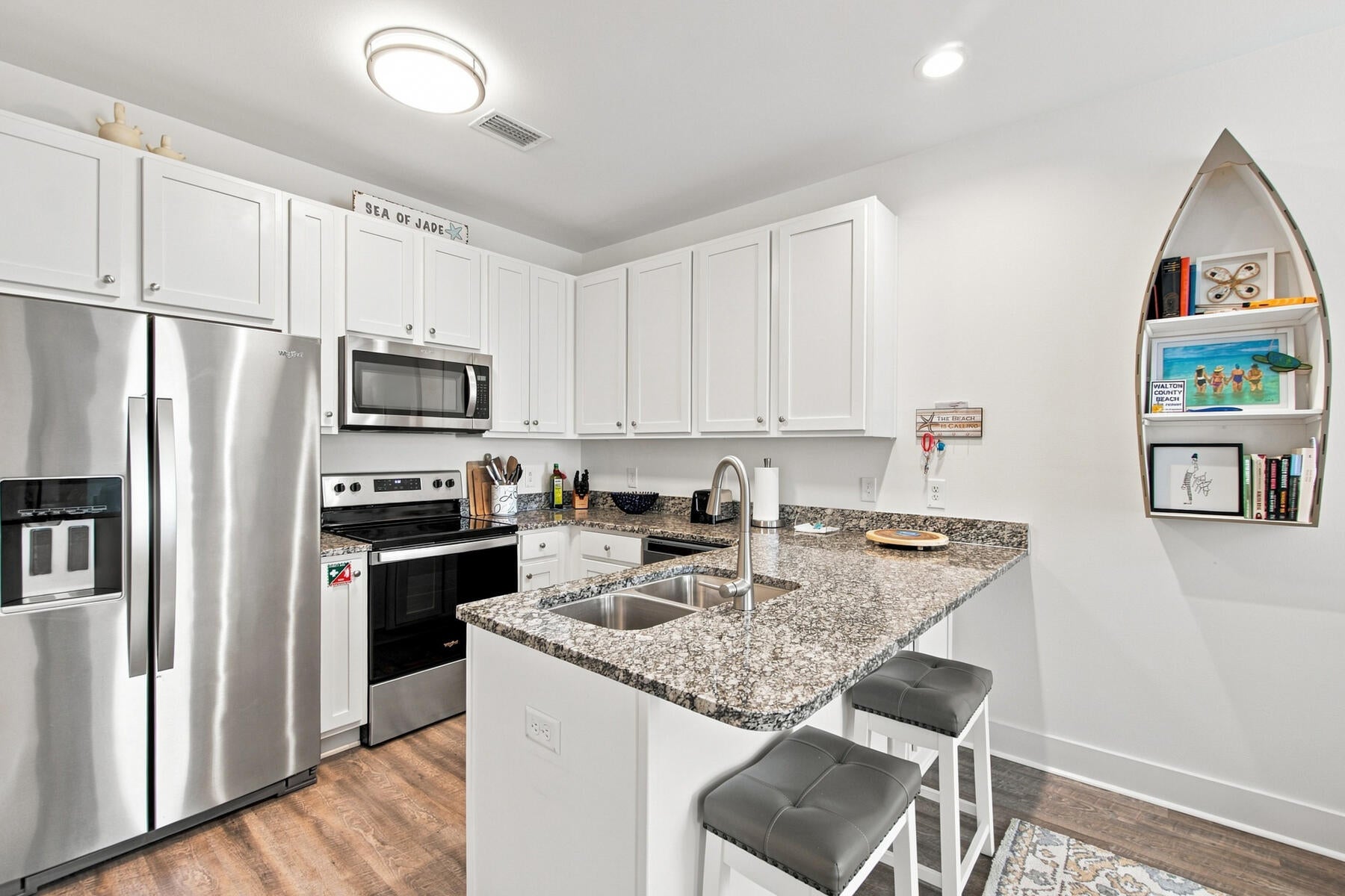 Hidden Lake Condominium - Residential