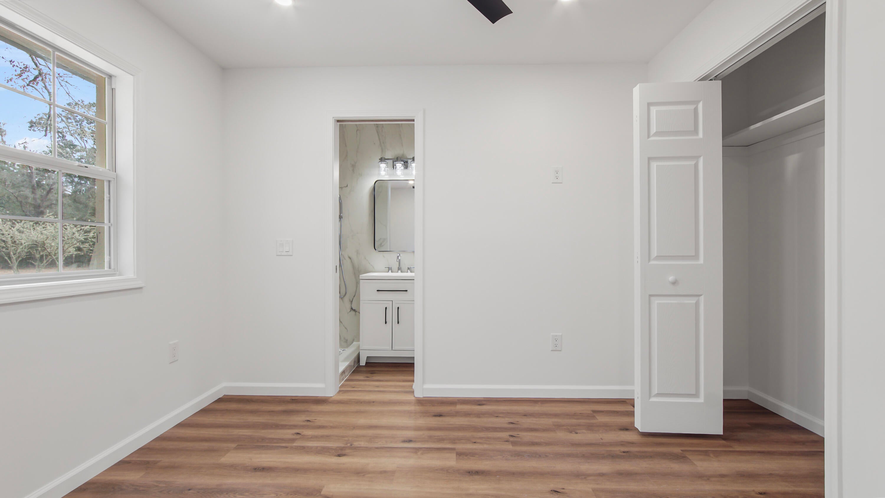 NO RECORDED SUBDIVISION - Residential