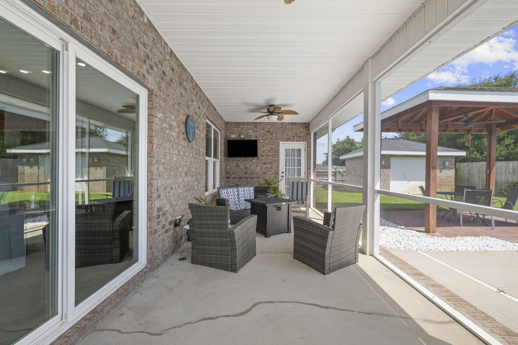 SANTA ROSA SHORES EAST - Residential