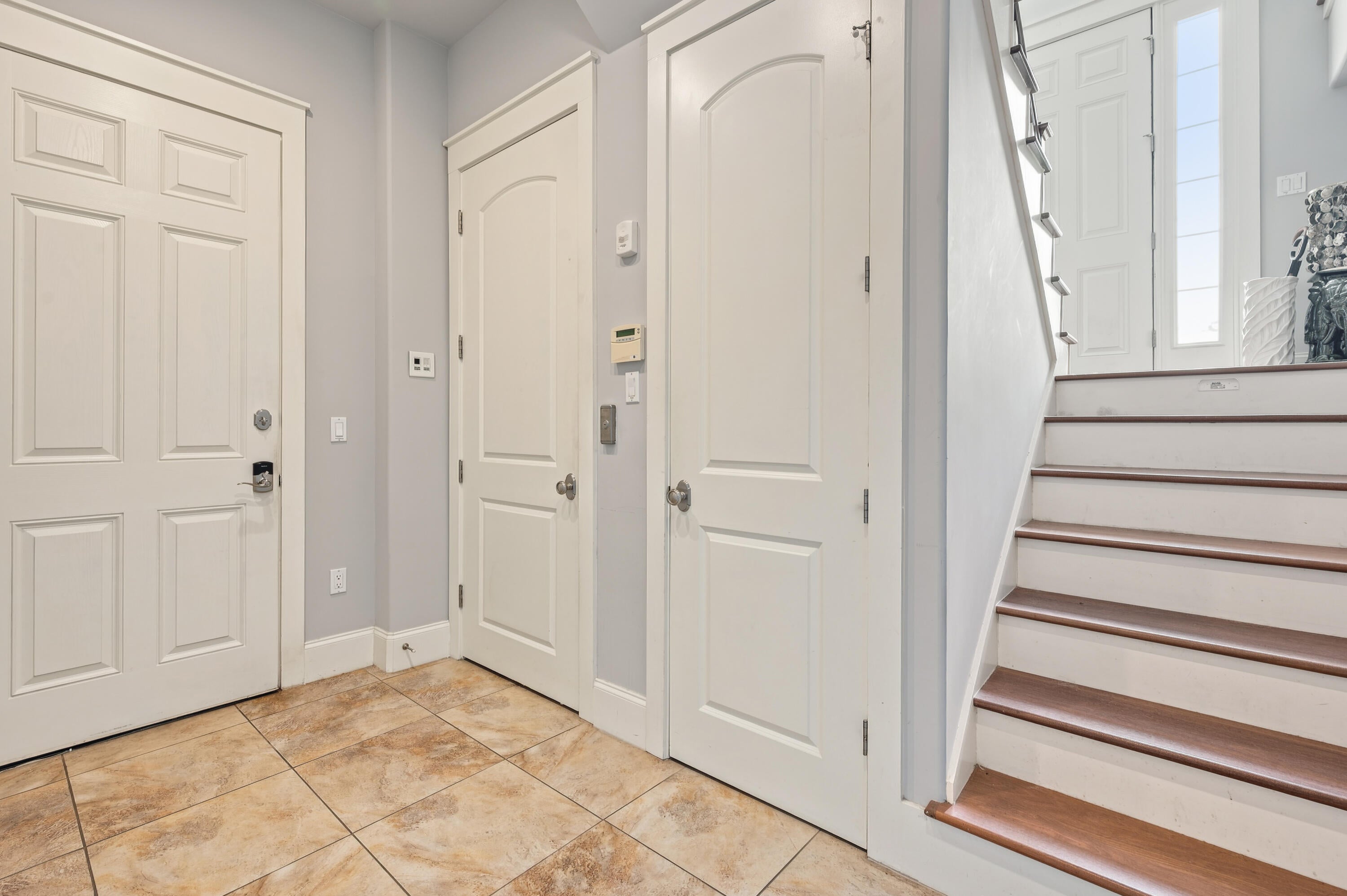 GREY MOSS POINT - Residential
